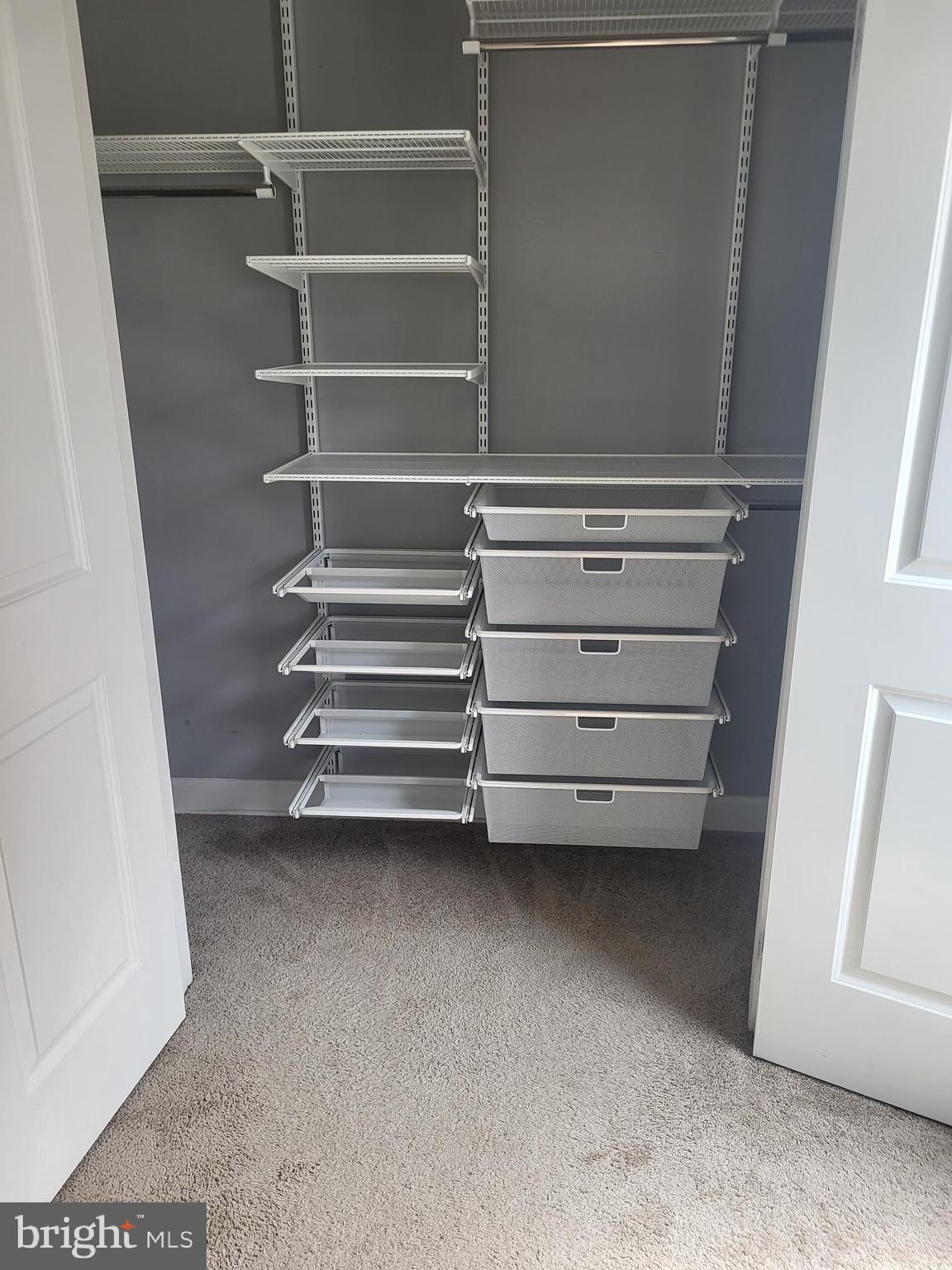 MAPLEWOOD - Residential