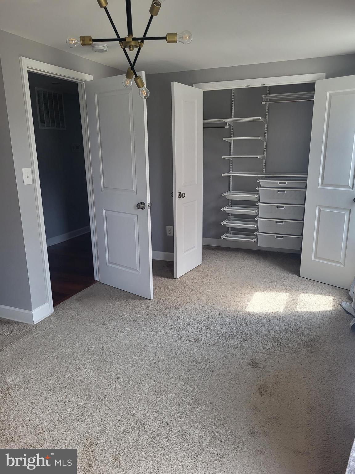 MAPLEWOOD - Residential