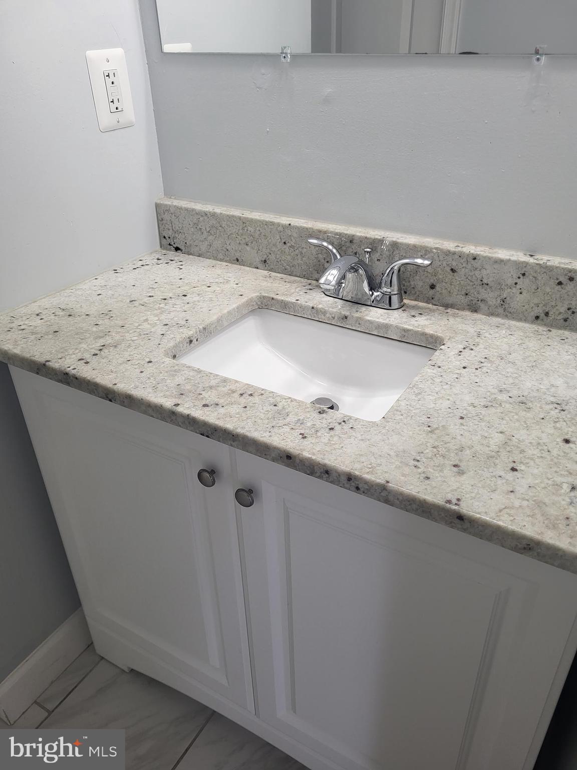 MAPLEWOOD - Residential