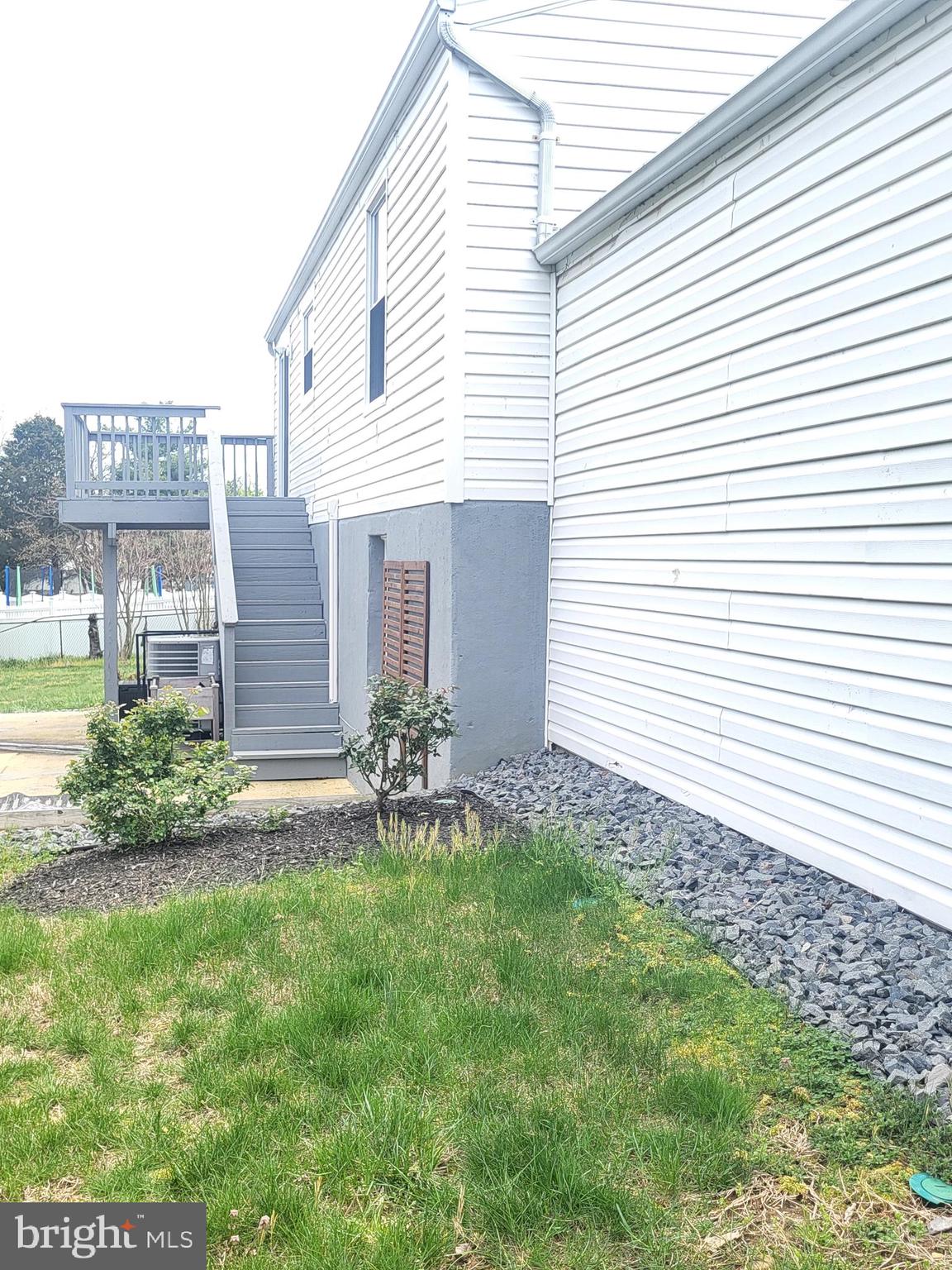 MAPLEWOOD - Residential