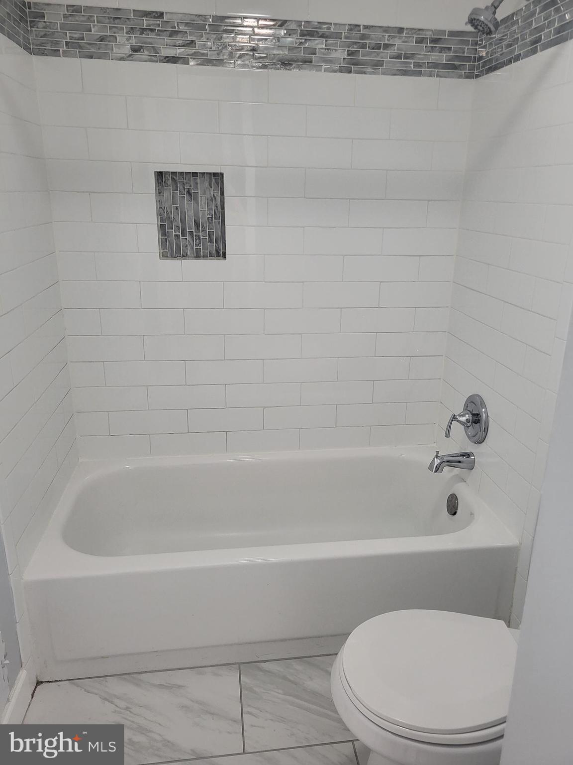 MAPLEWOOD - Residential