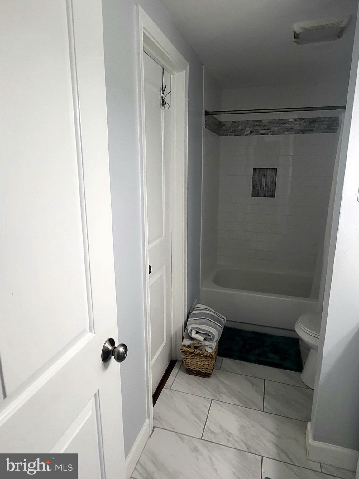 MAPLEWOOD - Residential