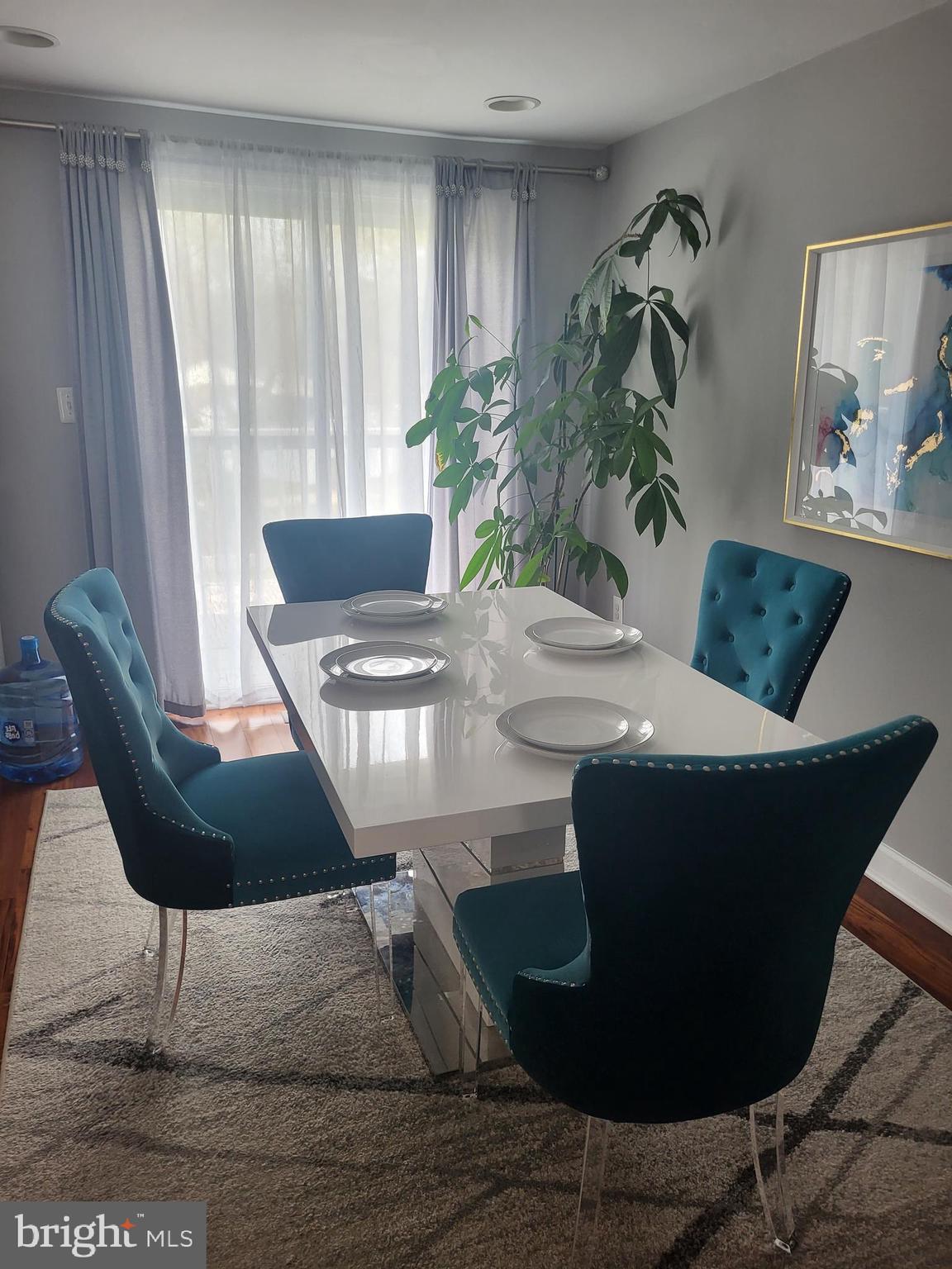 MAPLEWOOD - Residential