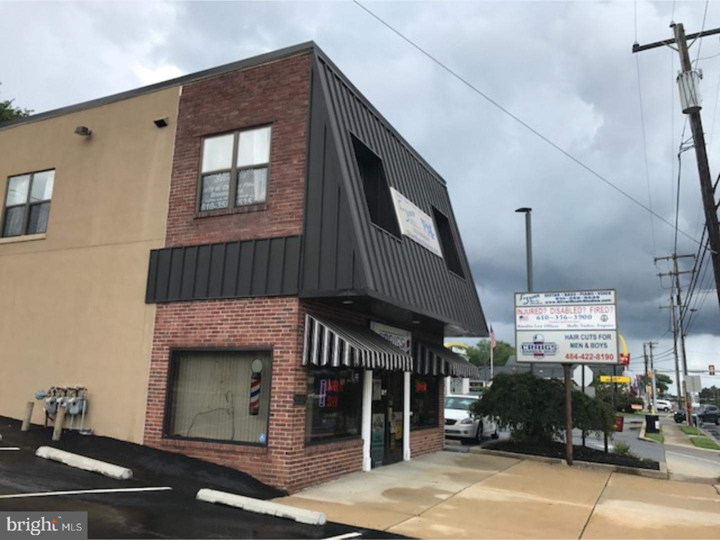 This is a 2nd floor office space for lease. It is not retail and this is not the barber shop.
Location, location, location! Available now, Budget-friendly Broomall office suite on 2nd floor of a nice, well-maintained professional/commercial building with highly-visible location on Route 3. Ample on-site parking. Walk-up office suite consists of private waiting room with powder room and two nice offices. Signage opportunities on pylon sign and on building front. Tenant pays utilities and share of operating expenses including share of any increases in real estate taxes which are greater base year amounts. Super visibility with office fronting directly on Route 3. Next to McDonalds and close to public transportation and amenities. Family-owned by local landlord.
This is a 2nd floor walkup space - no elevator. Zoning prohibits tattoo use.