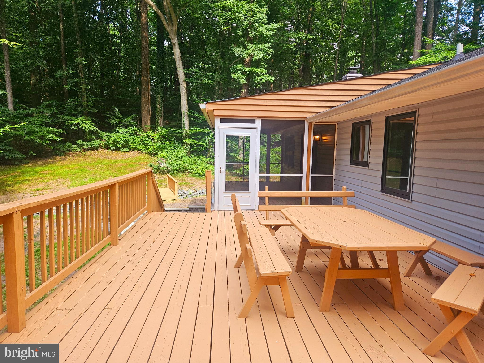 POPLAR WOODS - Residential