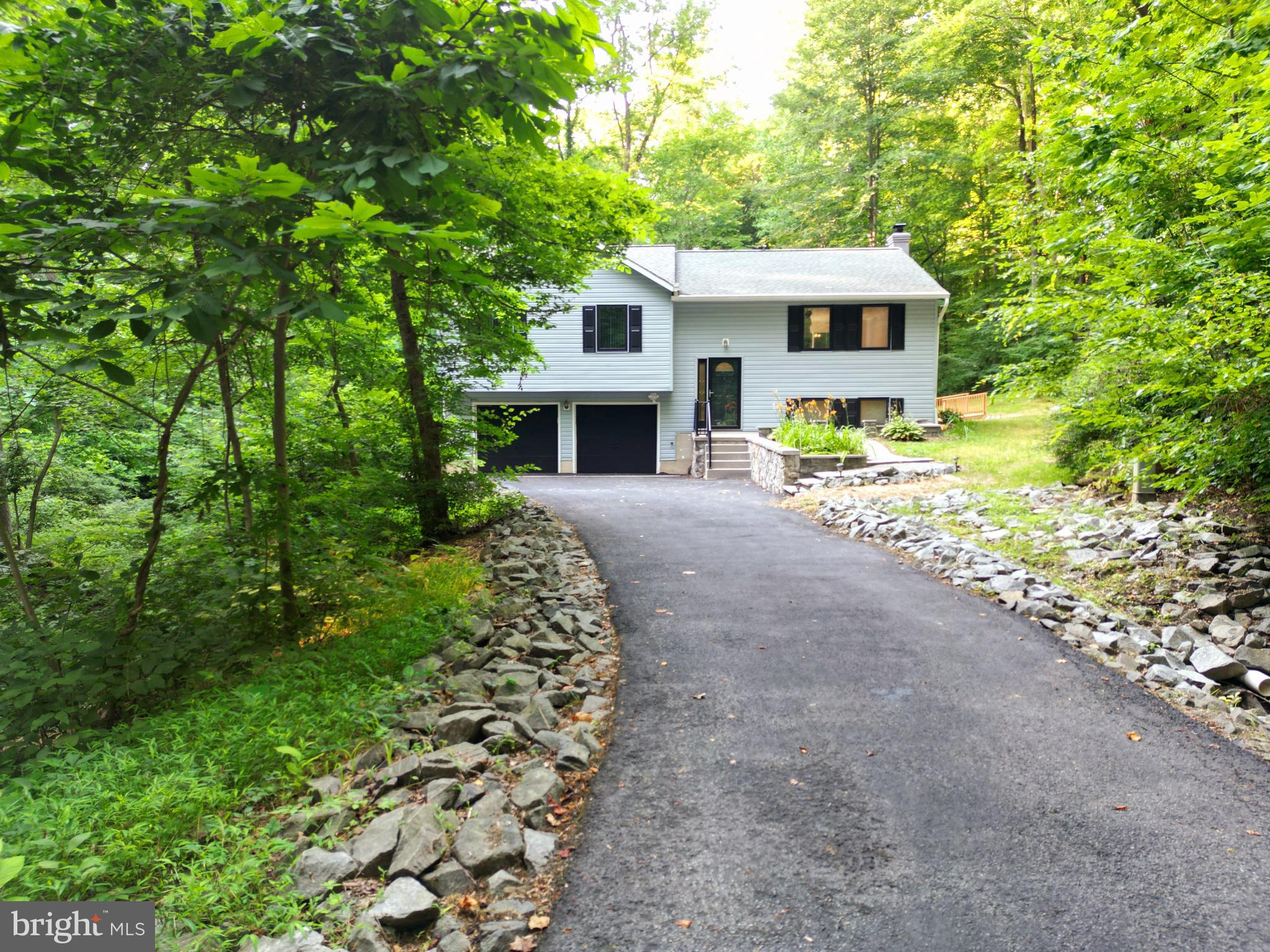 POPLAR WOODS - Residential