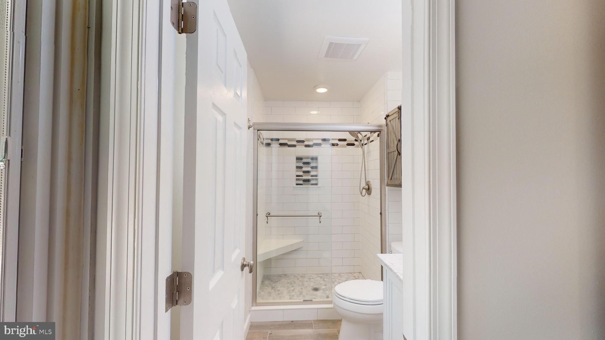 POPLAR WOODS - Residential