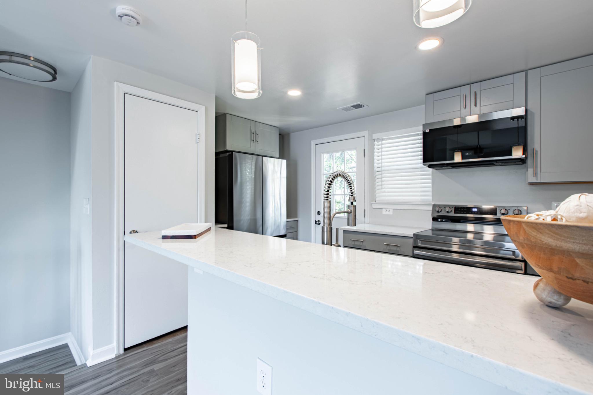 PEMBROOK VILLAGE - Residential