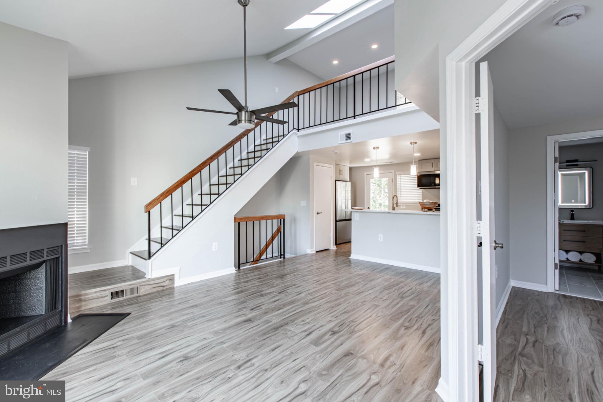 PEMBROOK VILLAGE - Residential