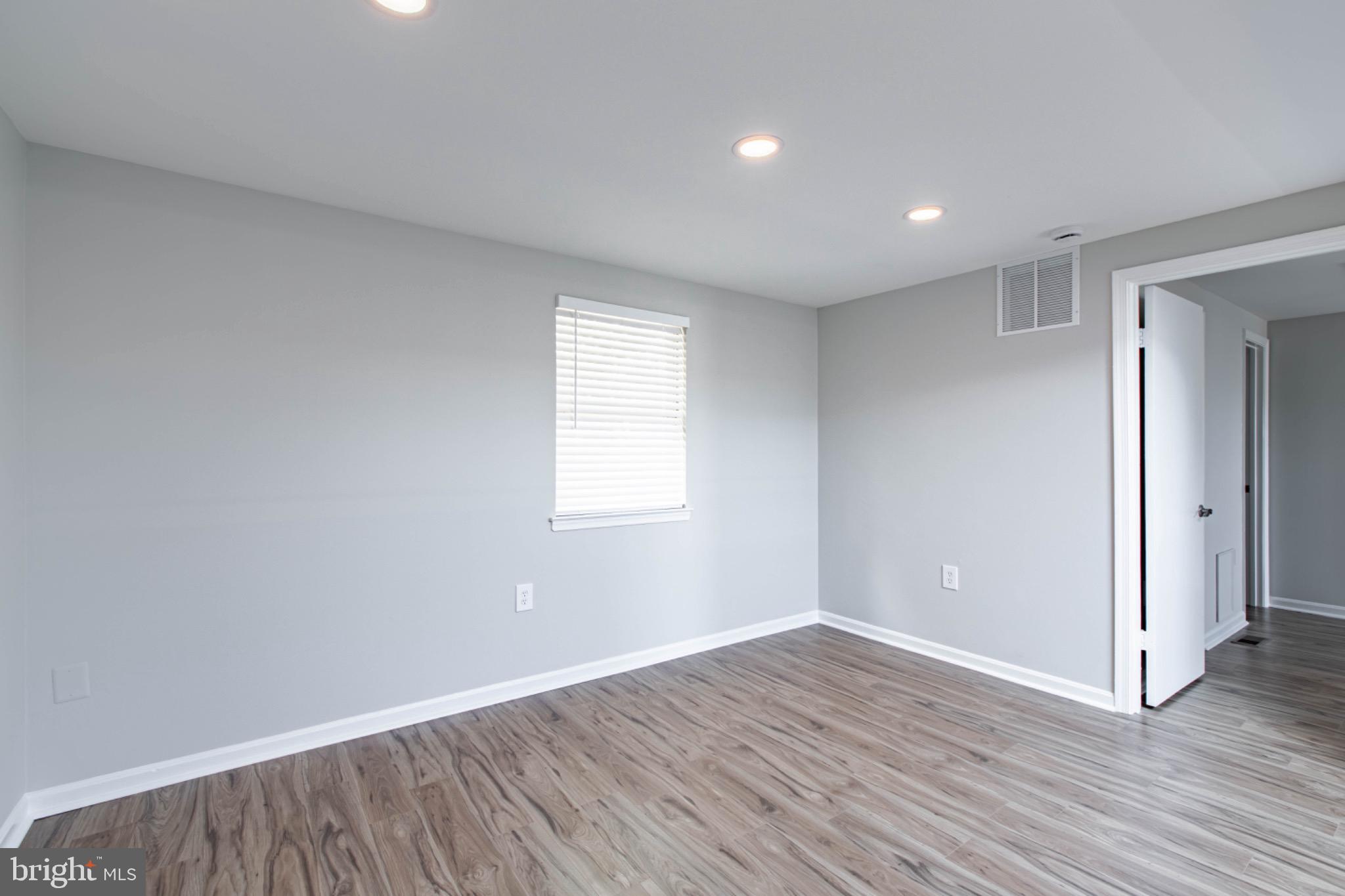 PEMBROOK VILLAGE - Residential