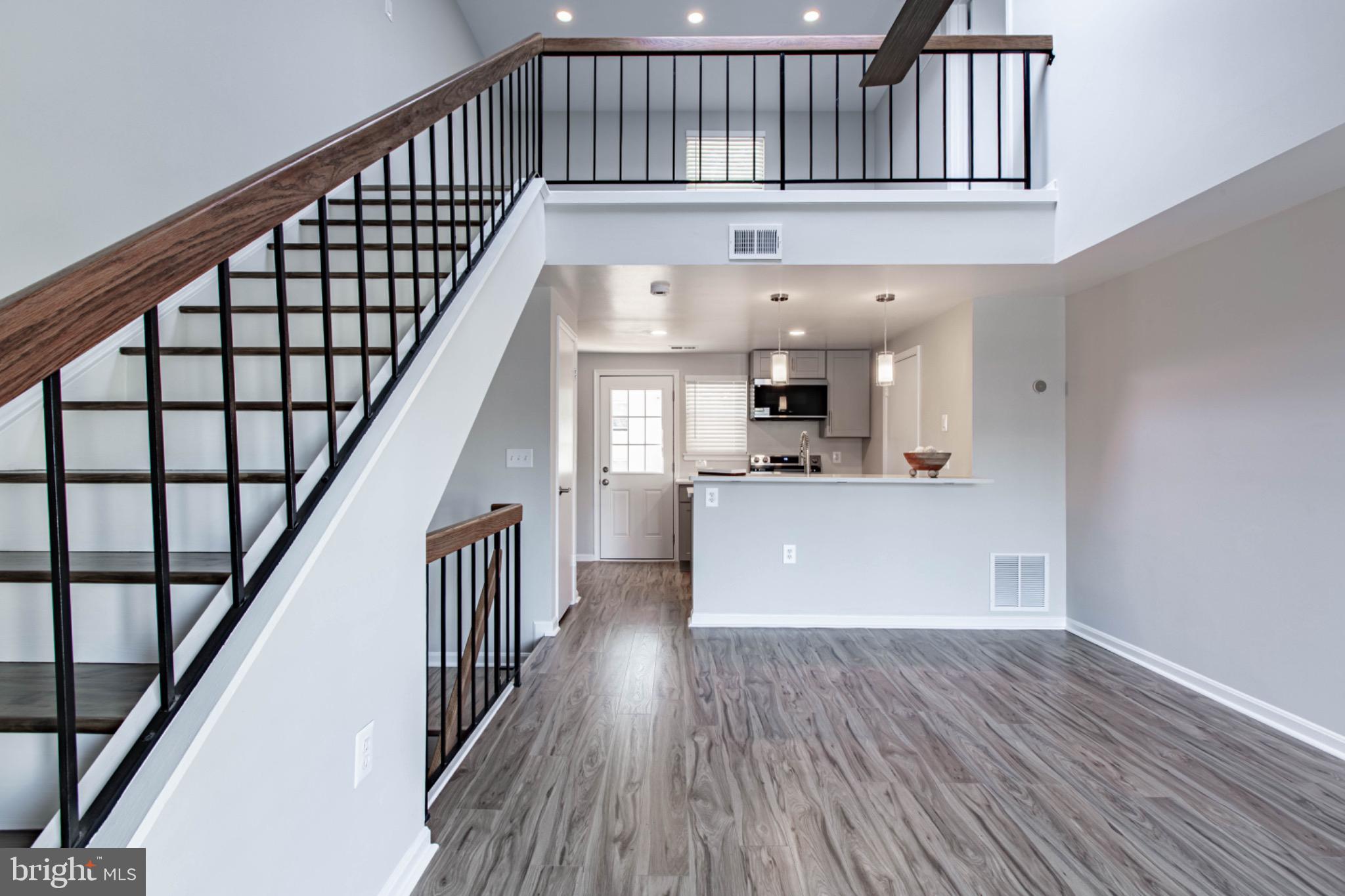 PEMBROOK VILLAGE - Residential