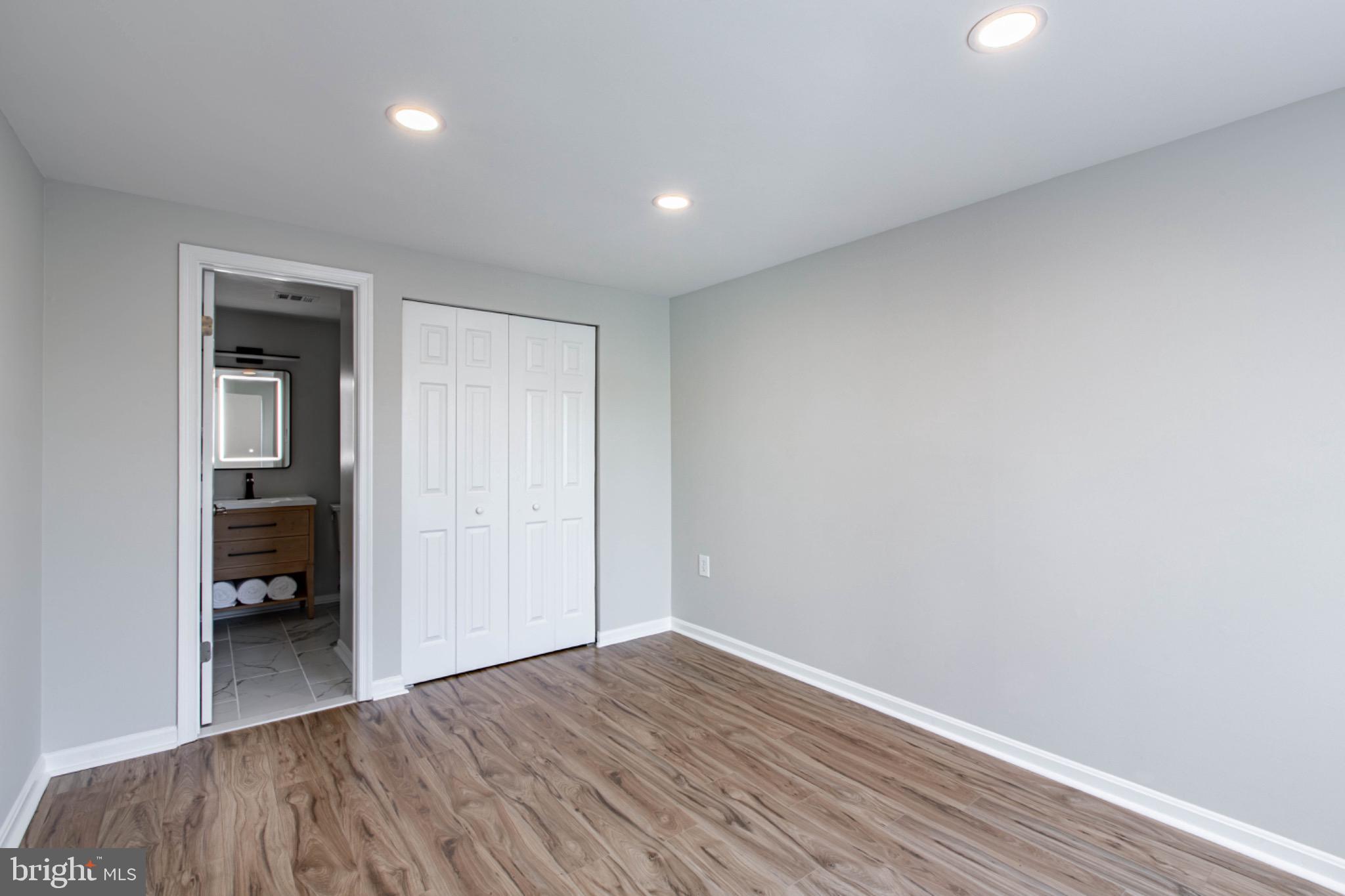 PEMBROOK VILLAGE - Residential