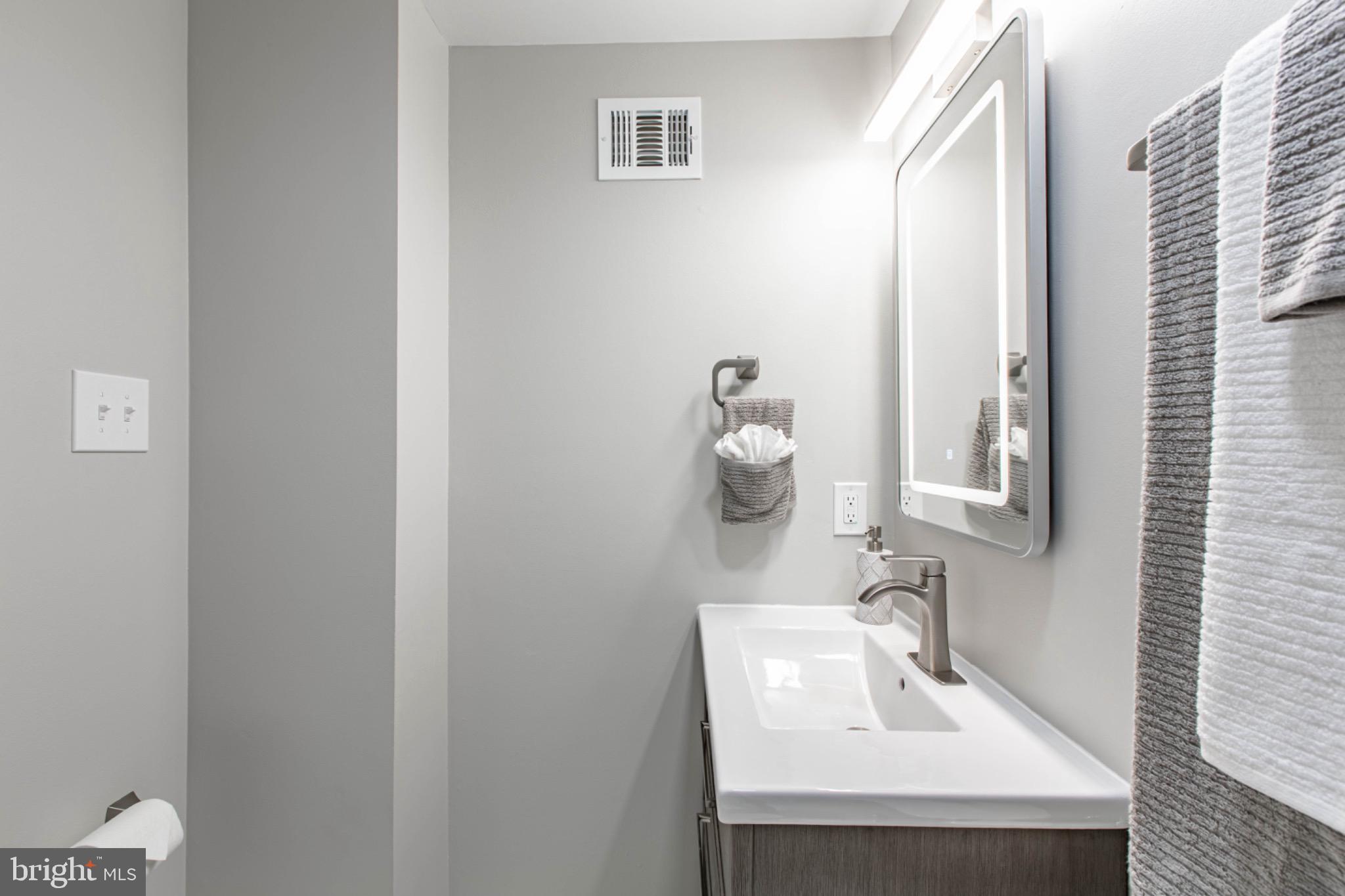 PEMBROOK VILLAGE - Residential