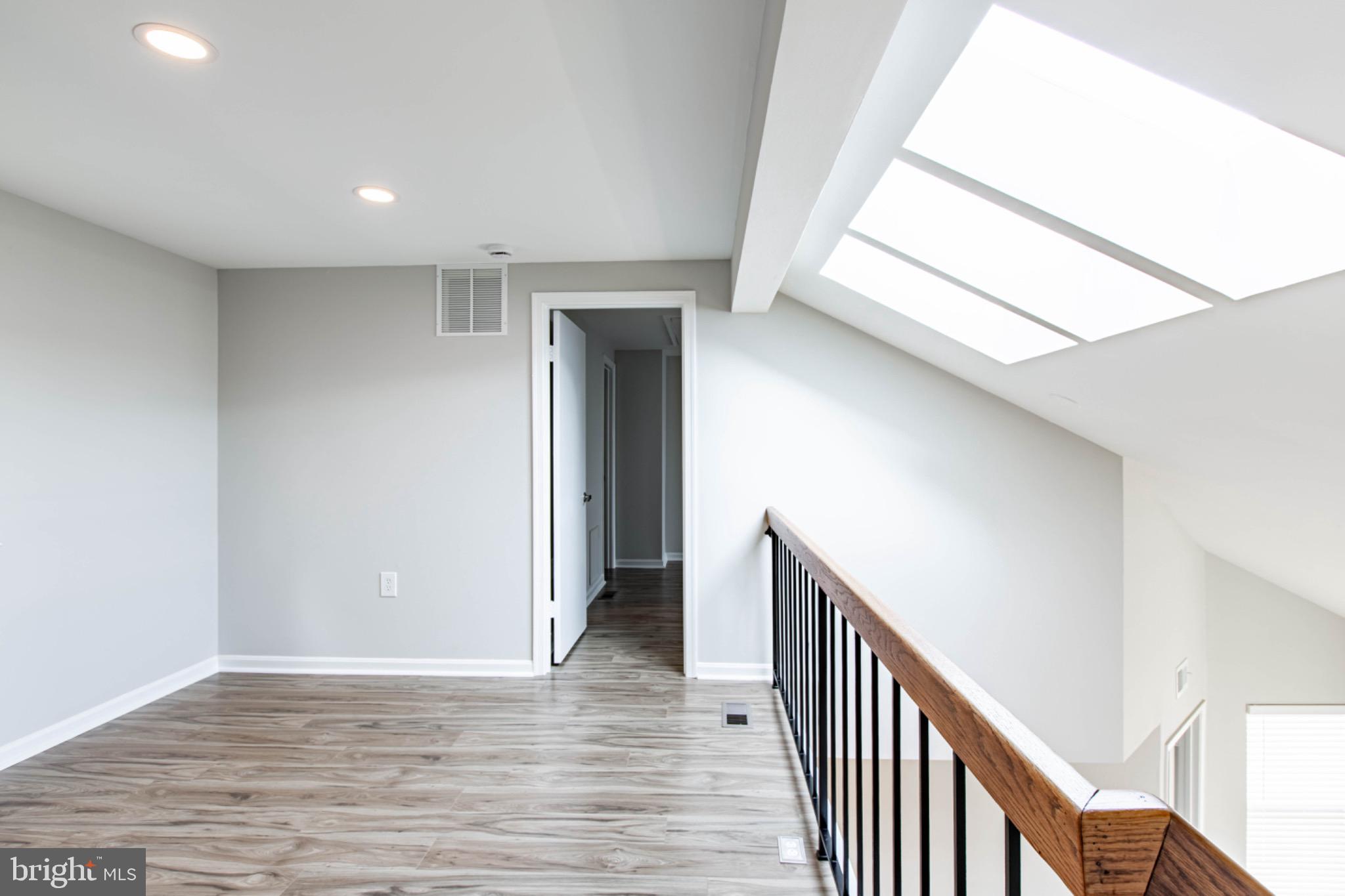 PEMBROOK VILLAGE - Residential