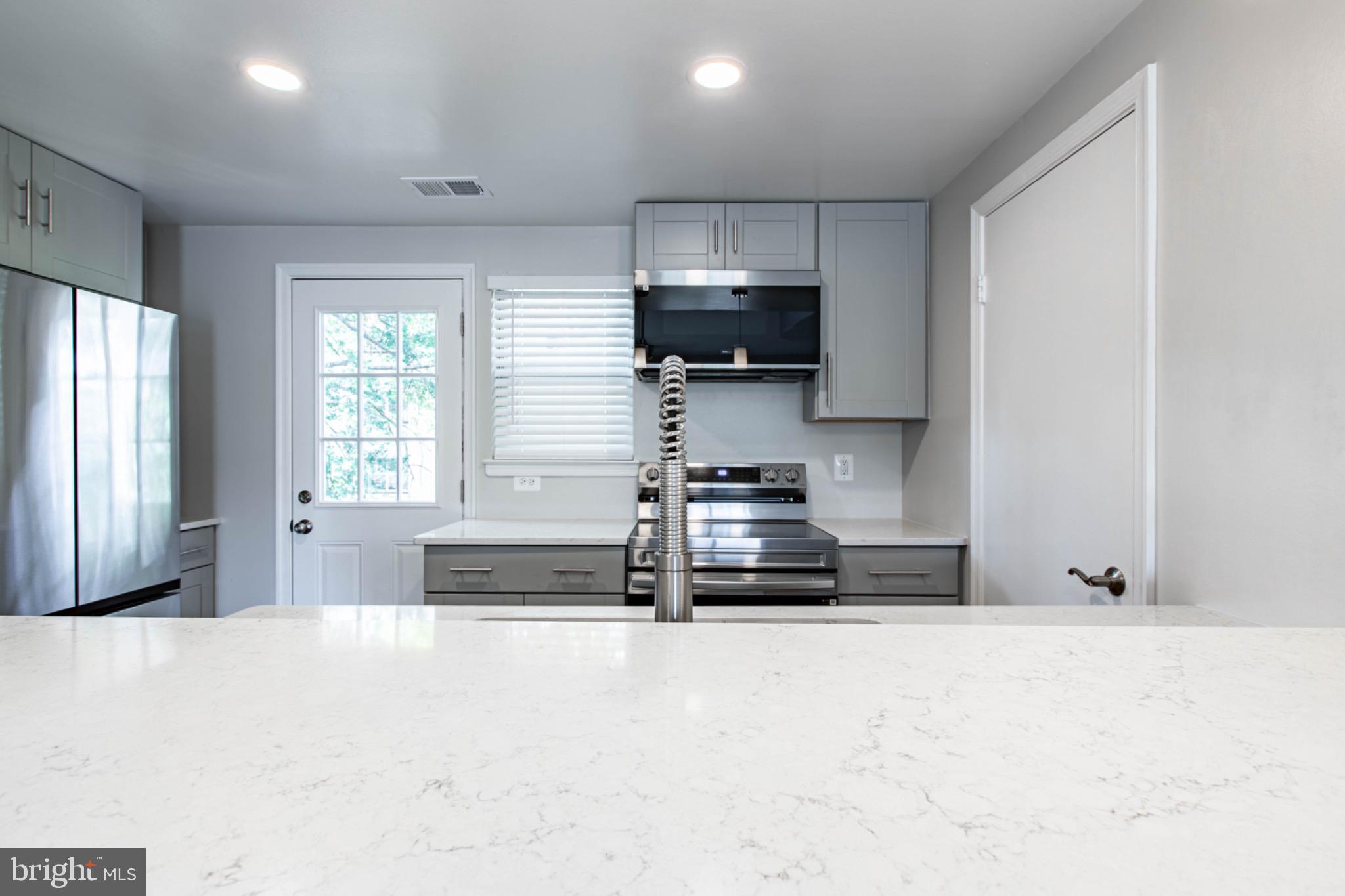 PEMBROOK VILLAGE - Residential