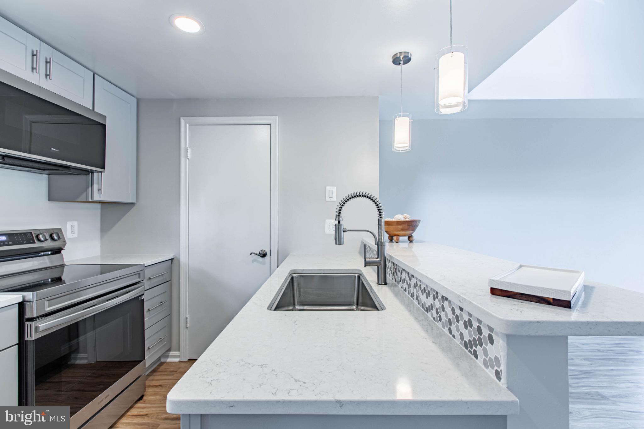 4331 PEMBROOK VILLAGE DRIVE