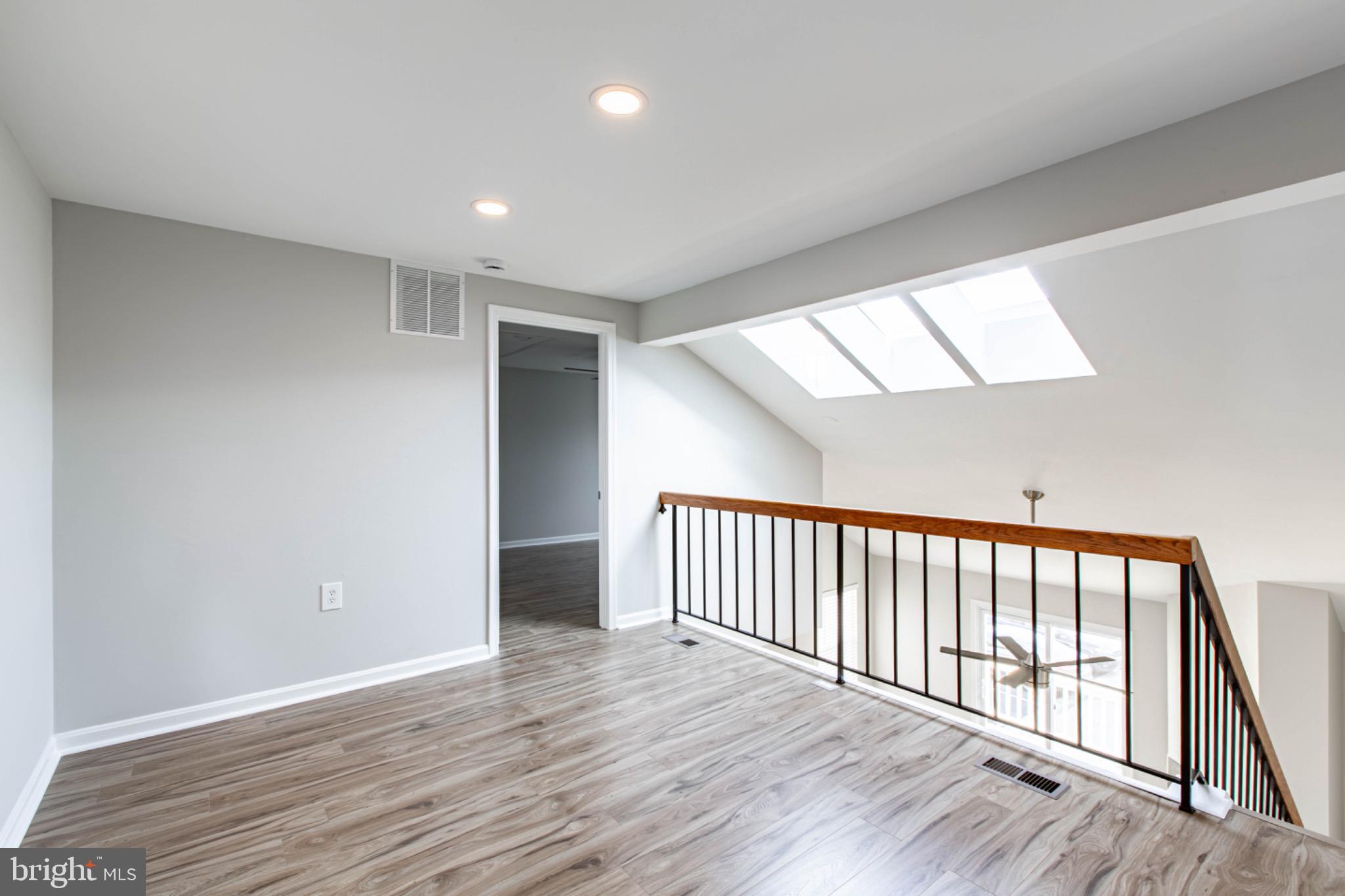 PEMBROOK VILLAGE - Residential