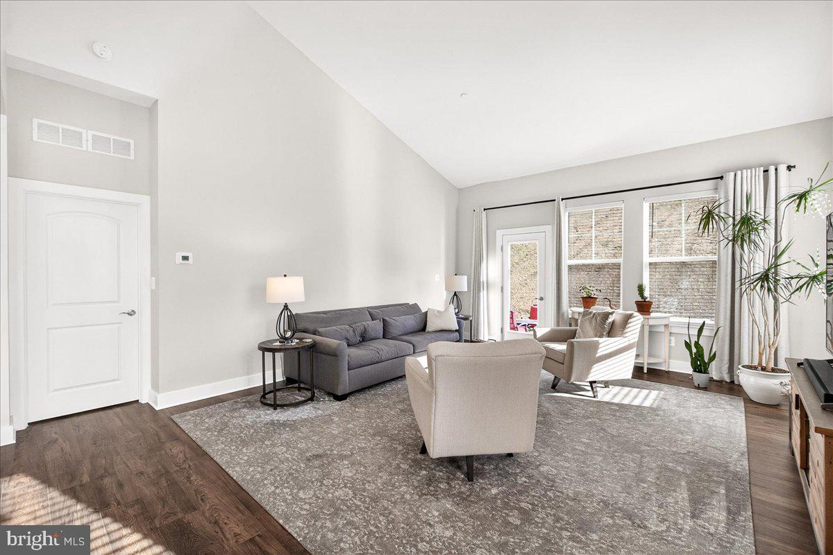 SNADER'S SUMMIT - Residential