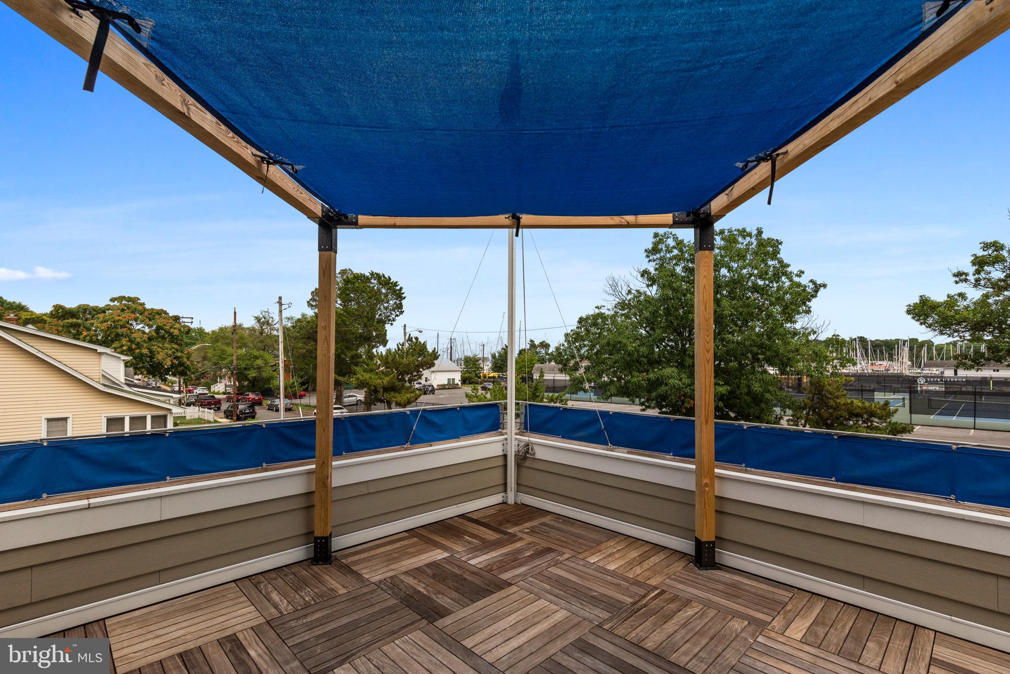 EASTPORT - Residential