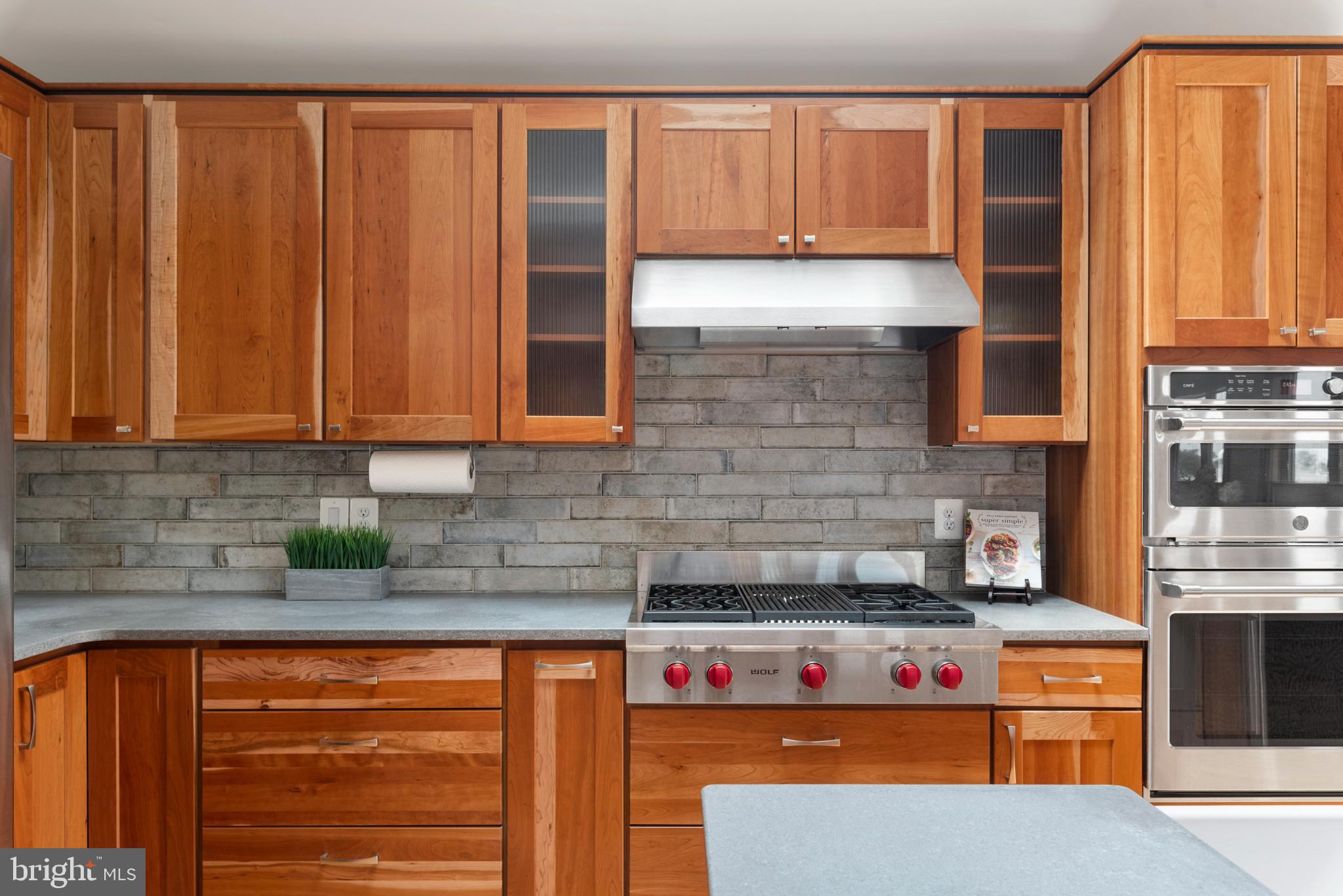 EASTPORT - Residential