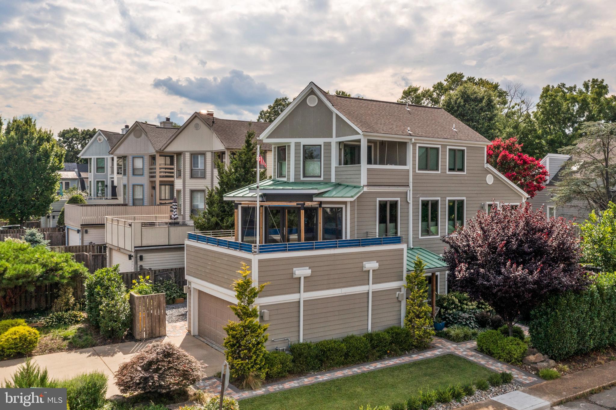 EASTPORT - Residential