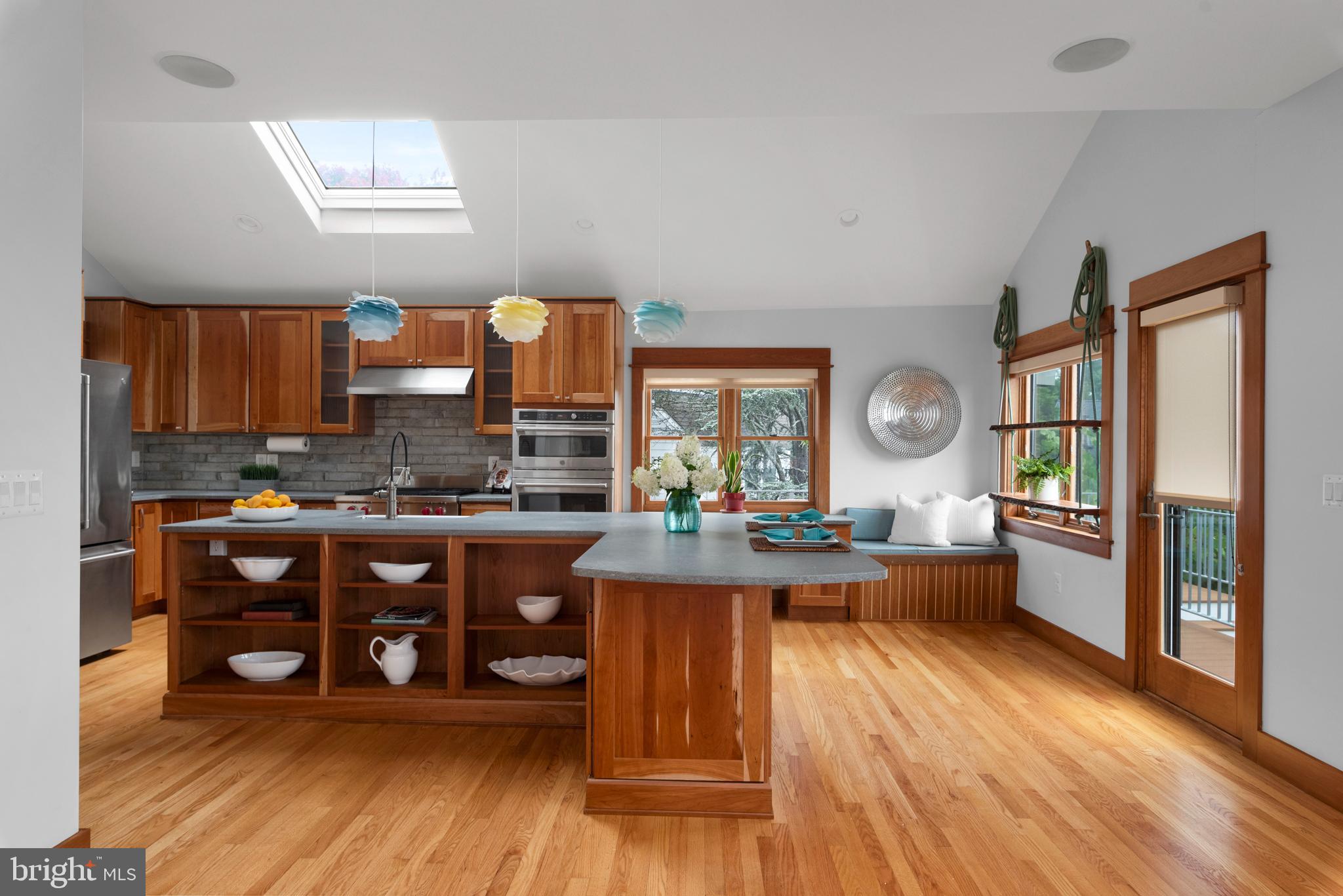 EASTPORT - Residential