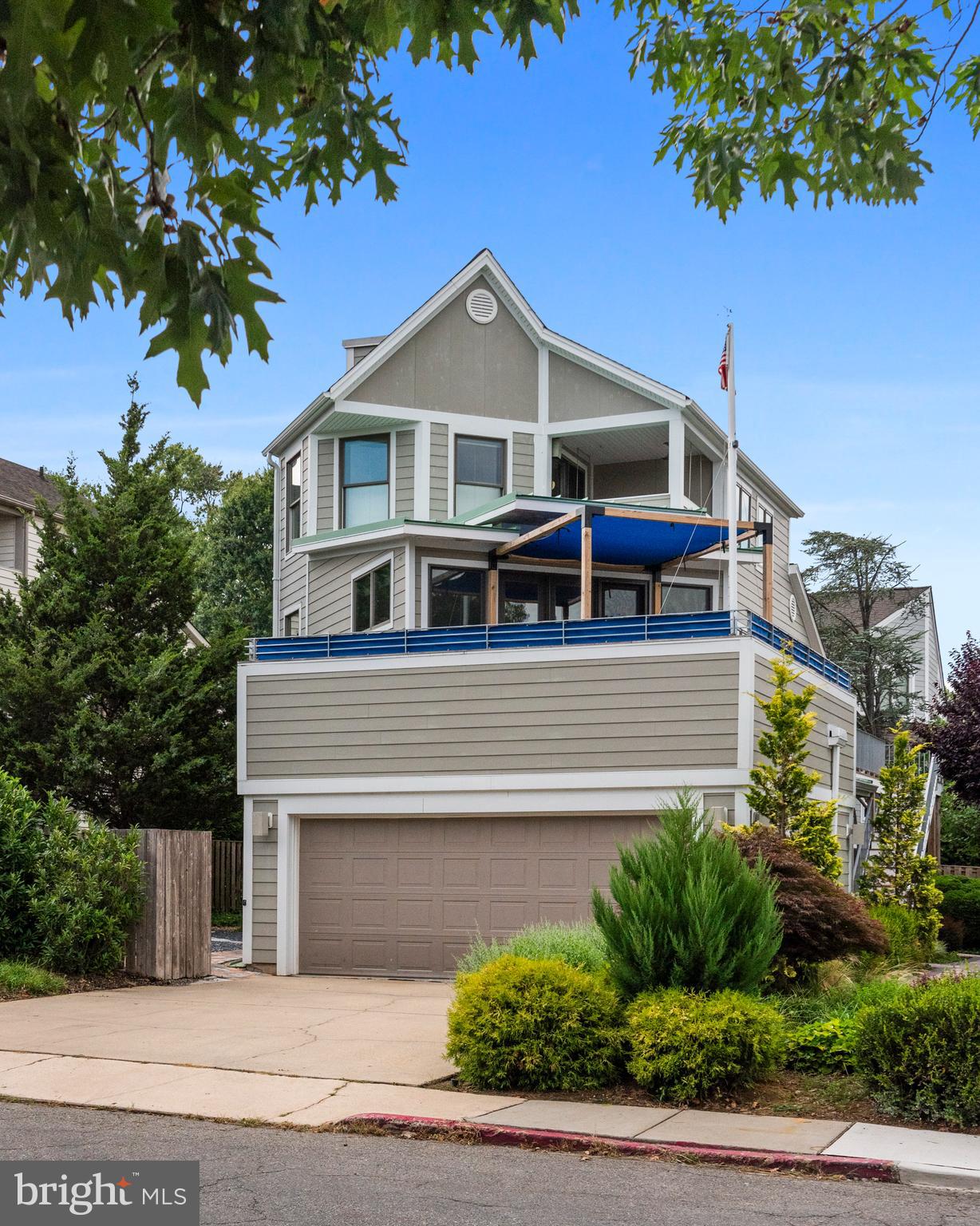 EASTPORT - Residential