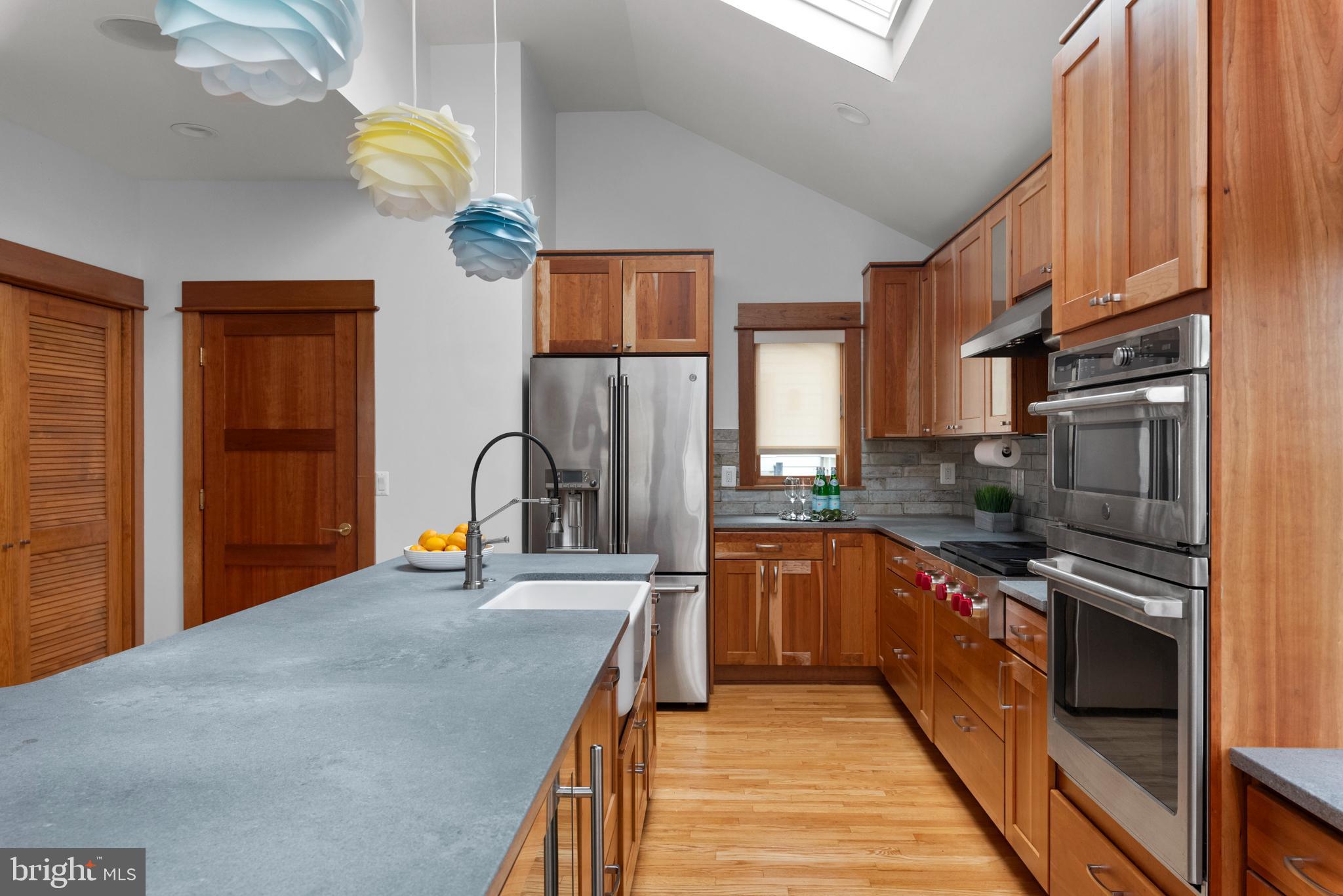 EASTPORT - Residential