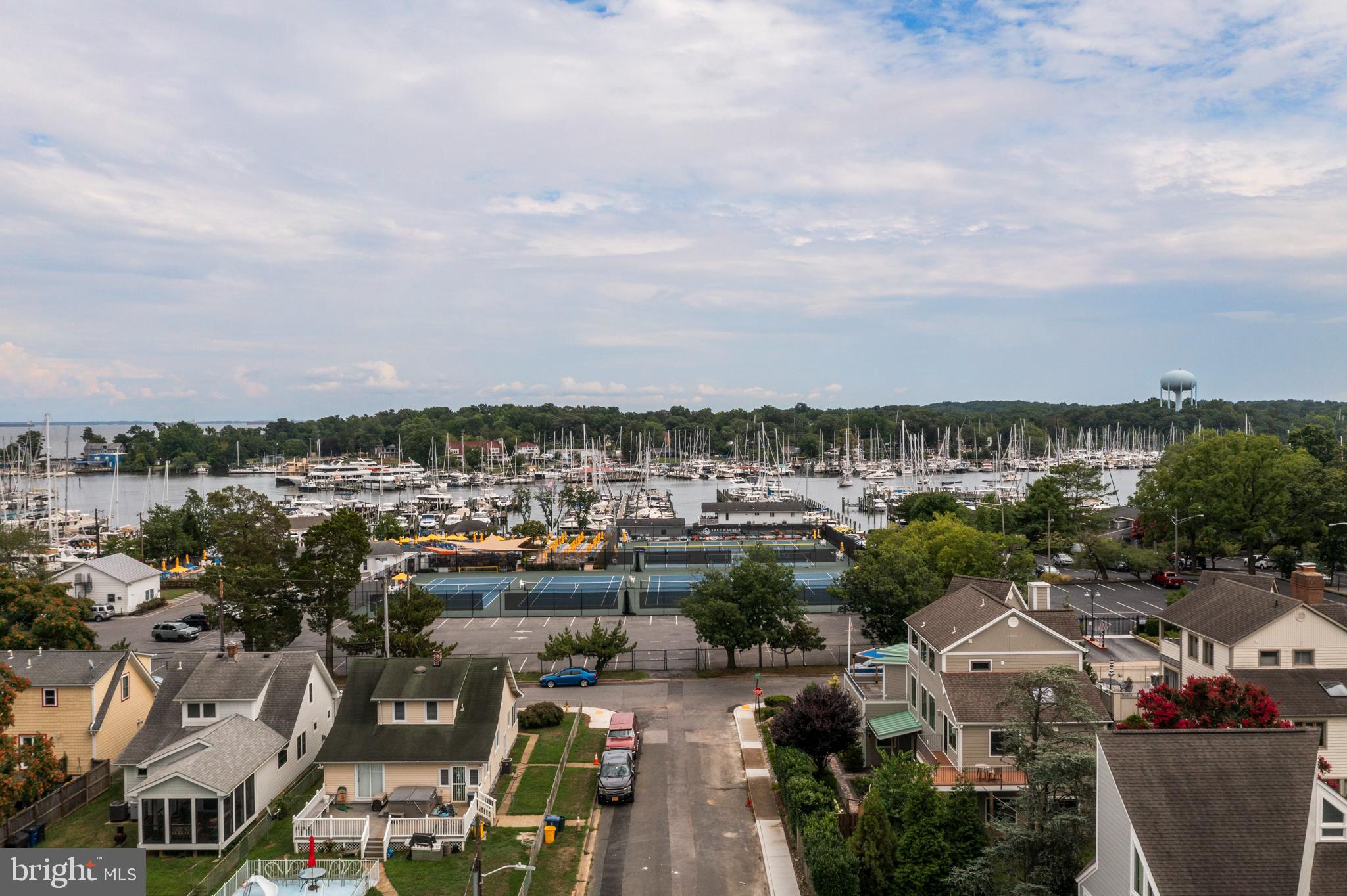 EASTPORT - Residential