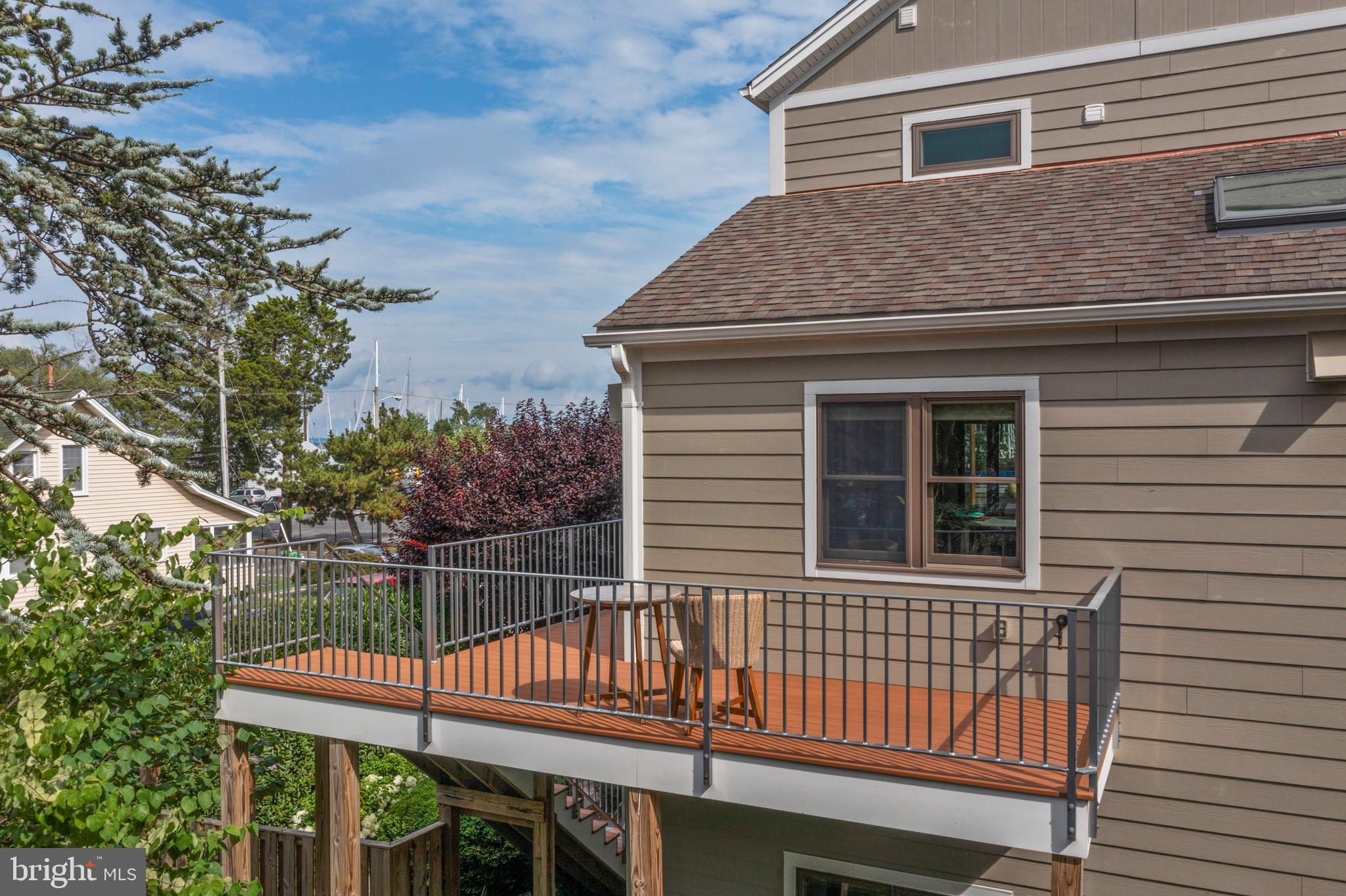 EASTPORT - Residential