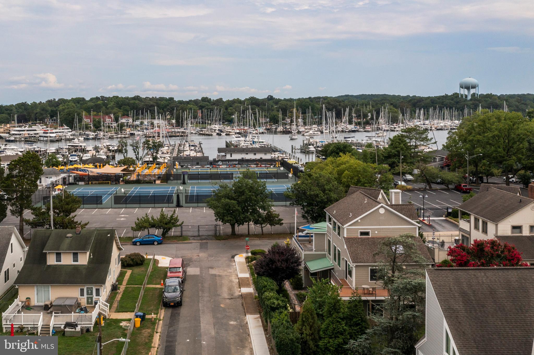 EASTPORT - Residential