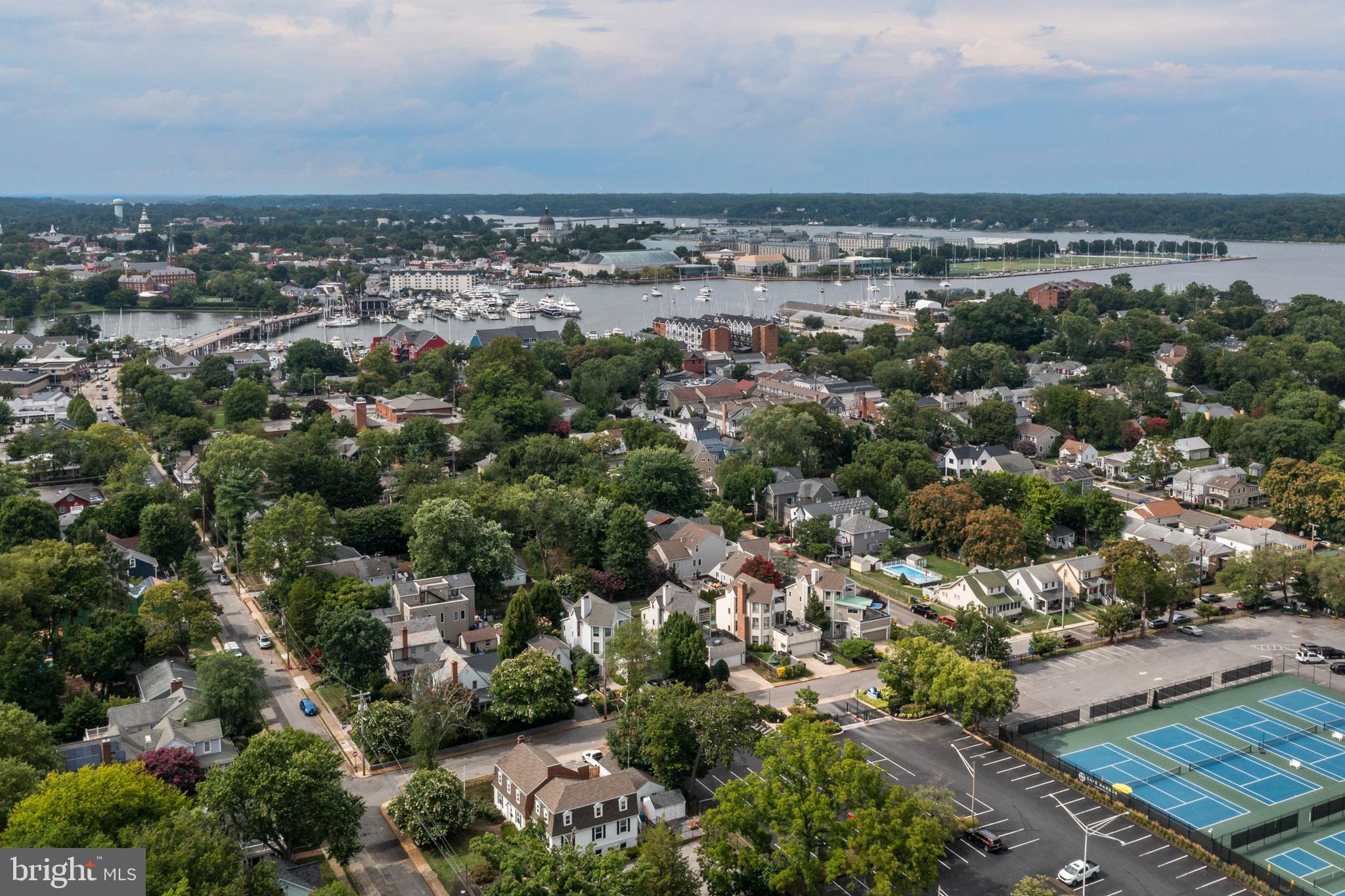 EASTPORT - Residential