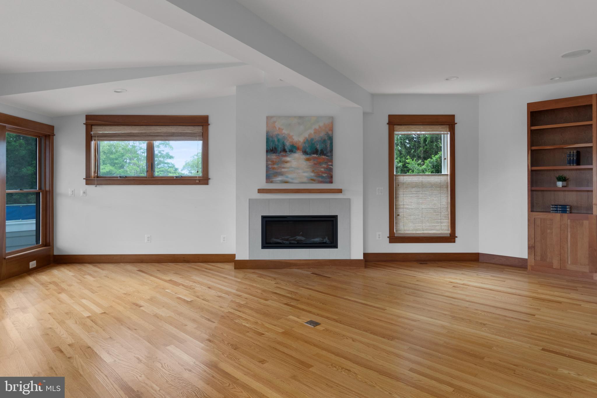 EASTPORT - Residential