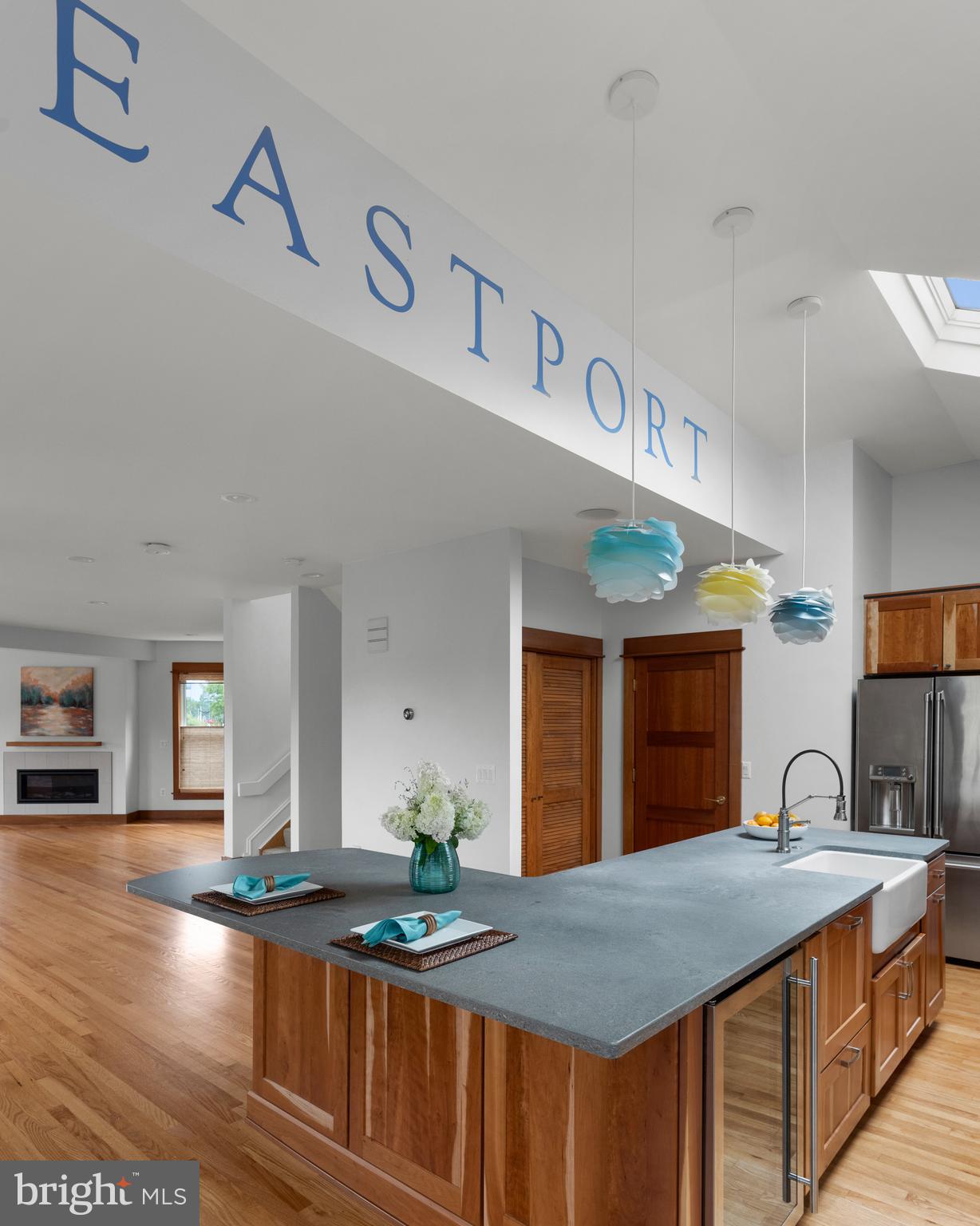 EASTPORT - Residential