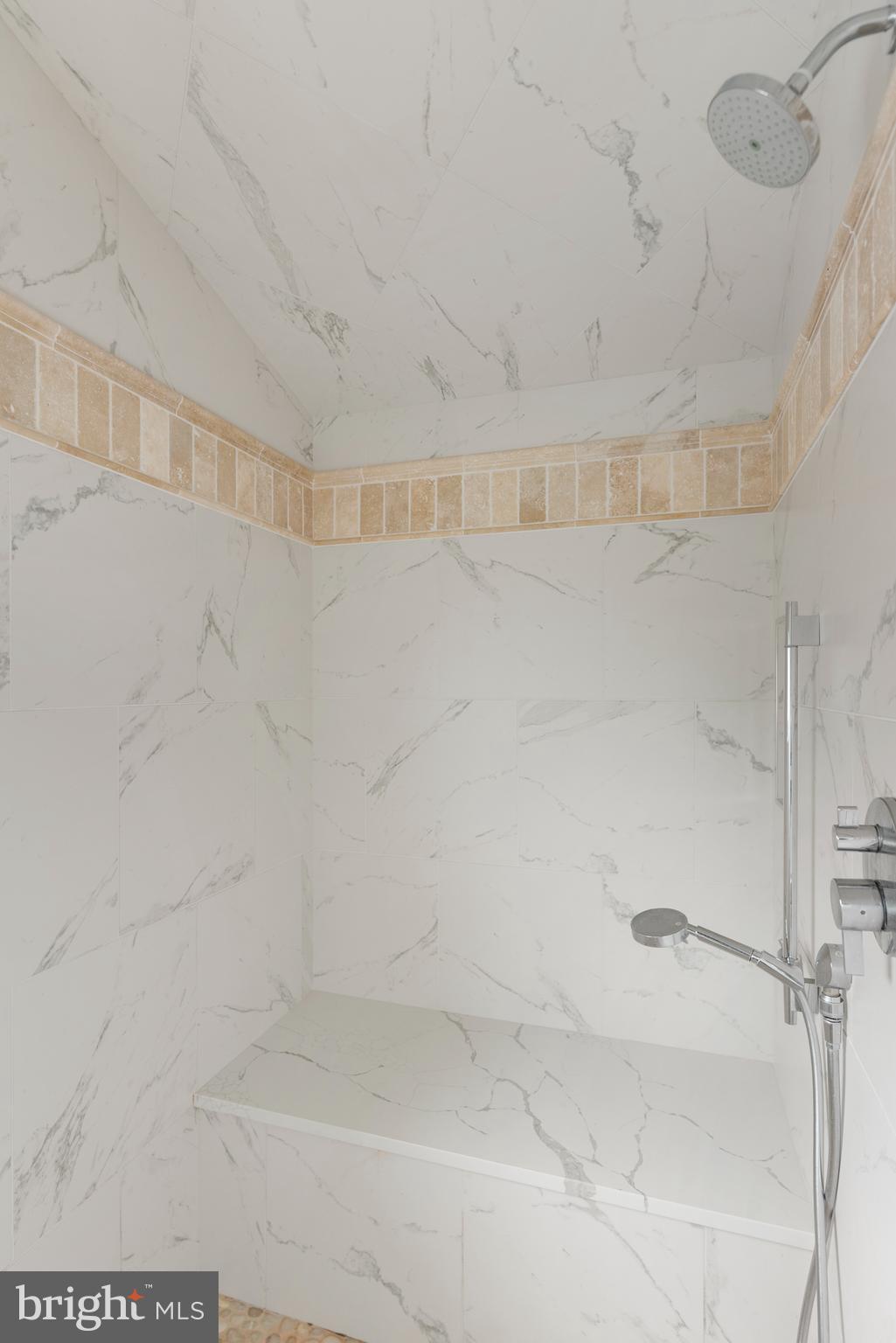 EASTPORT - Residential