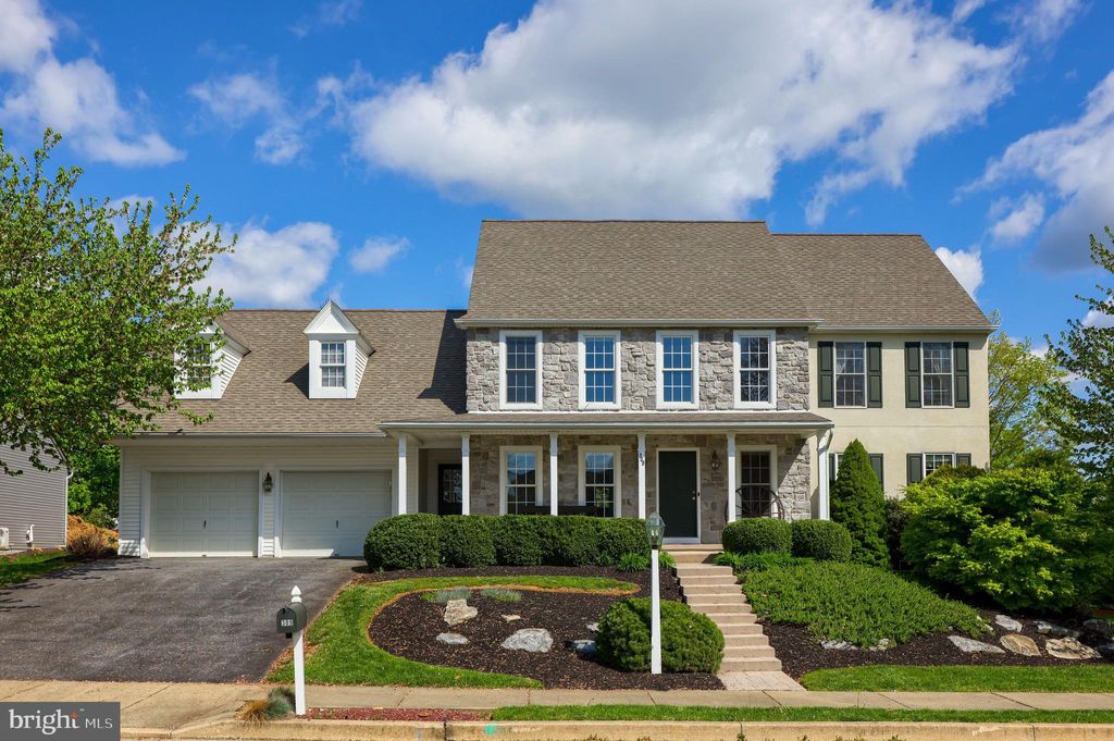 Photo of 309 E FOURTH AVE, LITITZ, PA 17543 (MLS # PALA2033786)