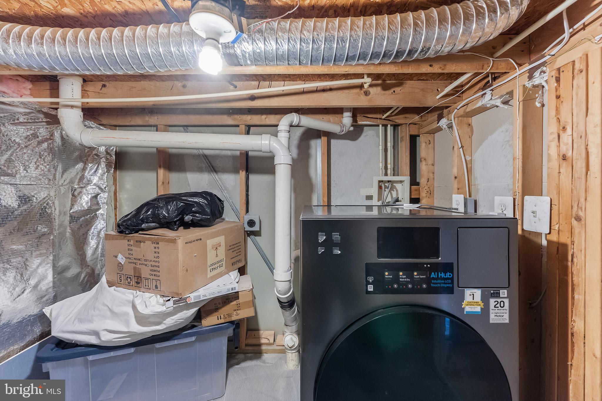 BELLEHAVEN ESTATES - Residential Lease