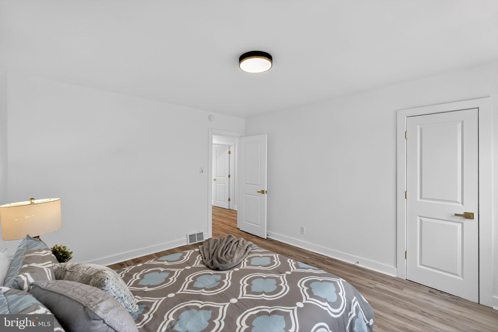 CEDARBROOK - Residential