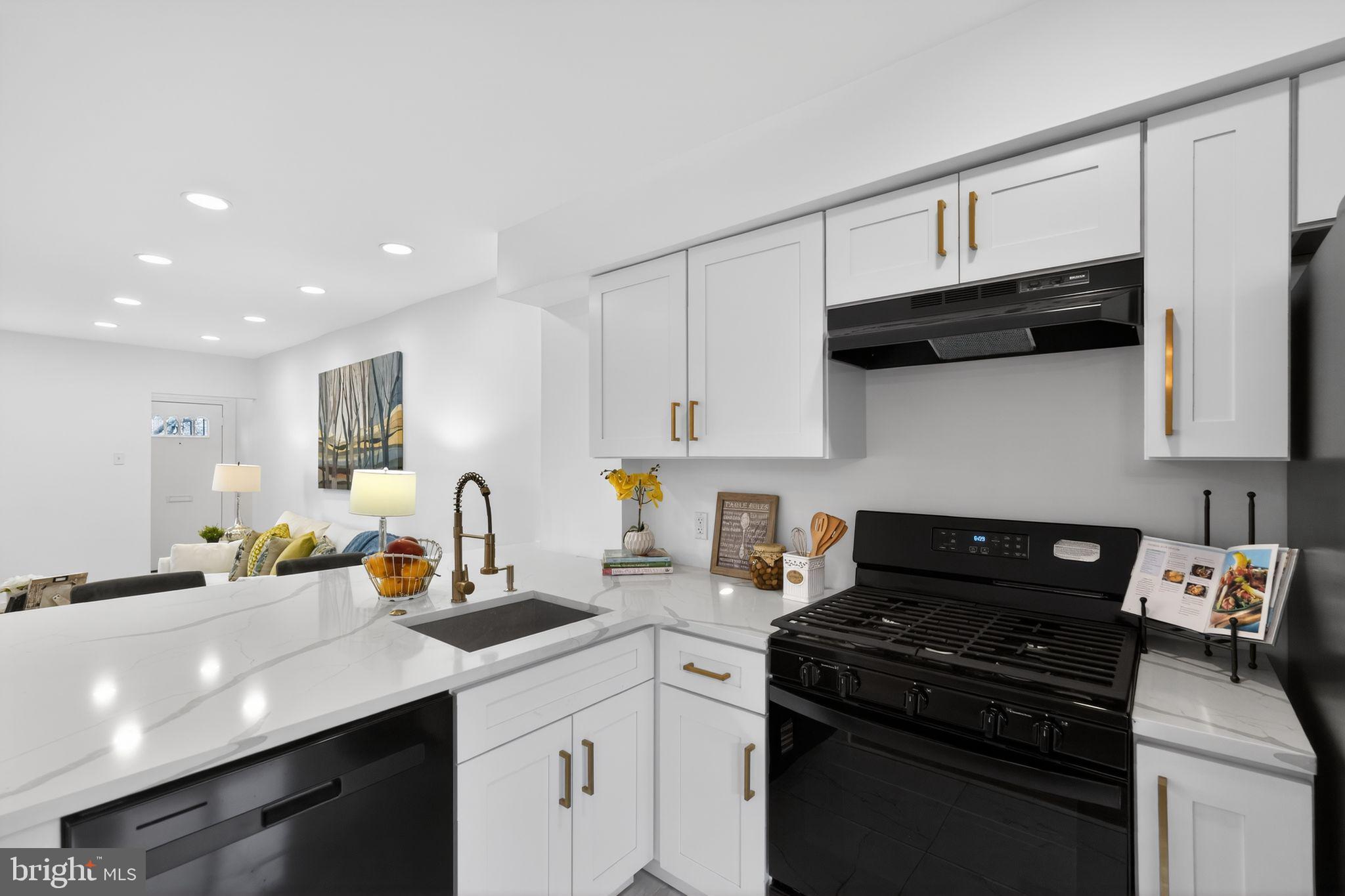 CEDARBROOK - Residential