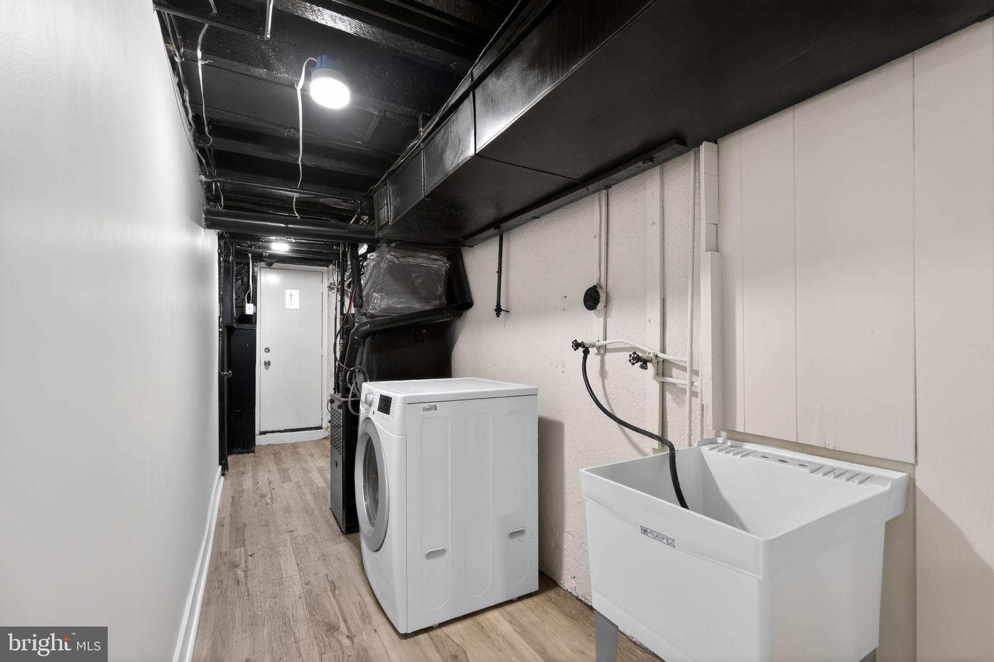 CEDARBROOK - Residential