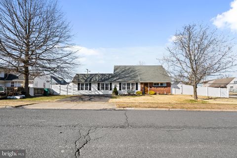 Photo of 194 Cobalt Ridge Drive S #S, LEVITTOWN, PA 19057 (MLS # PABU2115532)