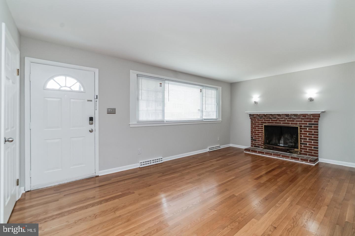 5 MAPLE STREET