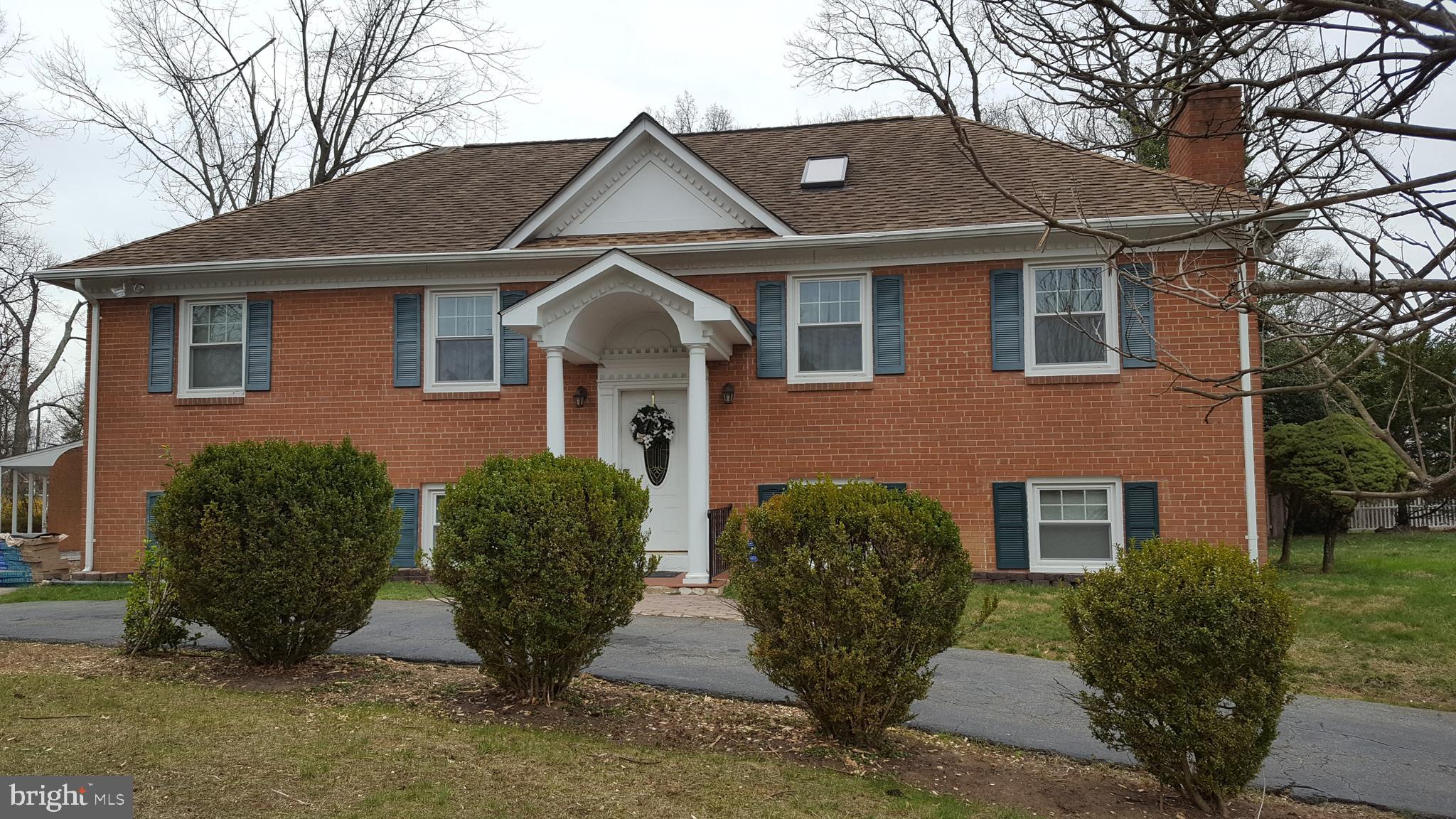 ARDEN ACRES - Residential Lease