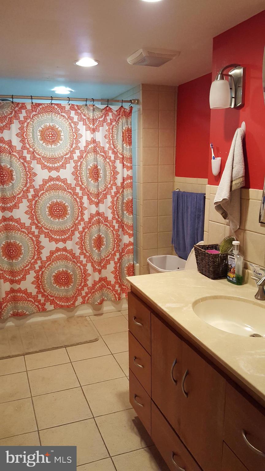 ARDEN ACRES - Residential Lease