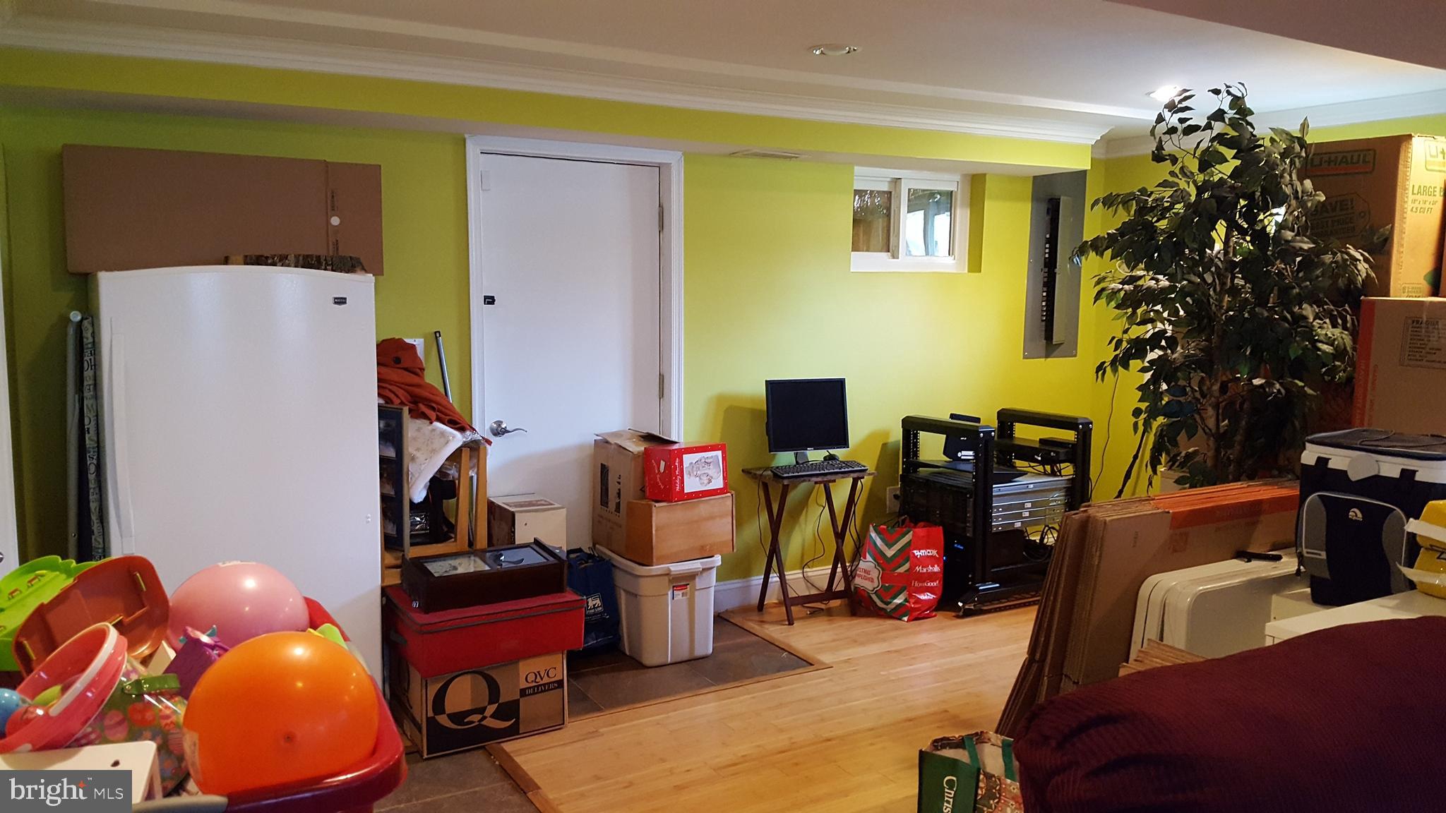 ARDEN ACRES - Residential Lease