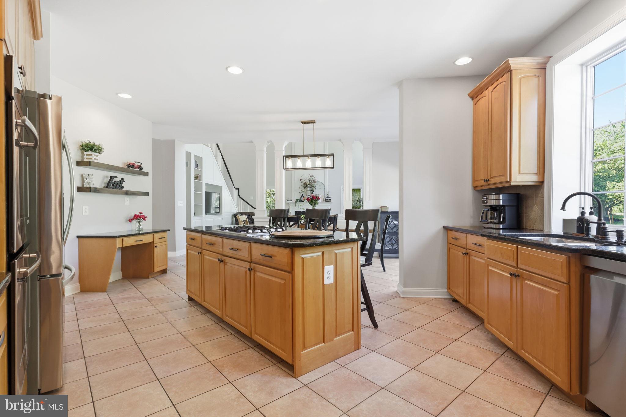 MEADOW WOOD - Residential
