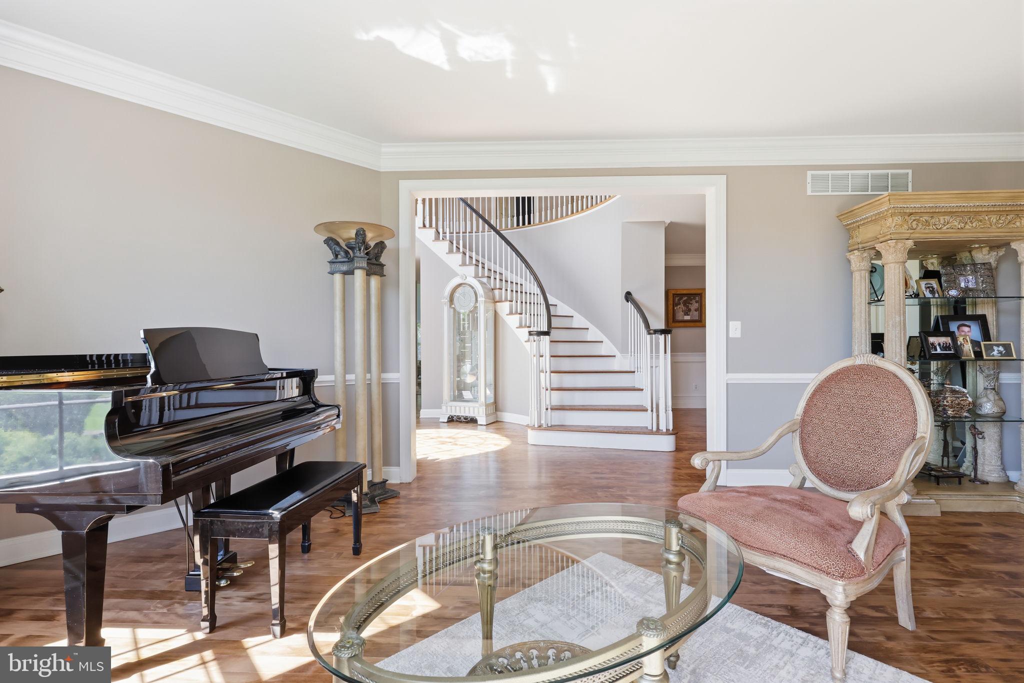 MEADOW WOOD - Residential