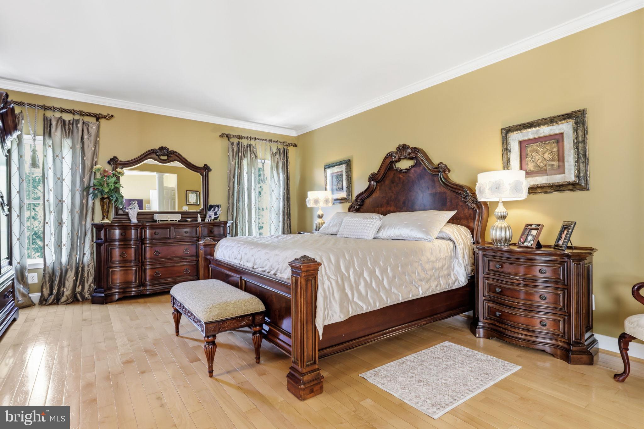 MEADOW WOOD - Residential