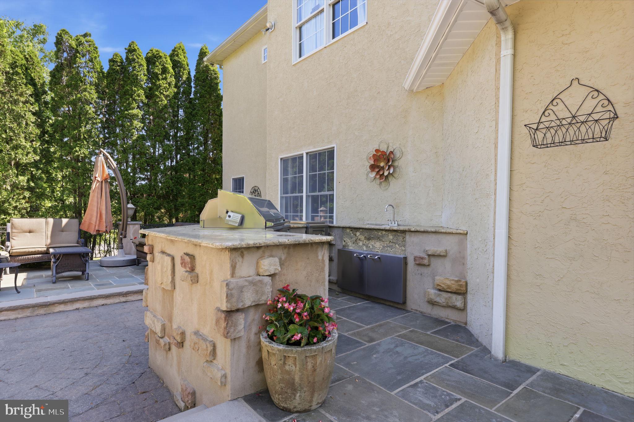 MEADOW WOOD - Residential