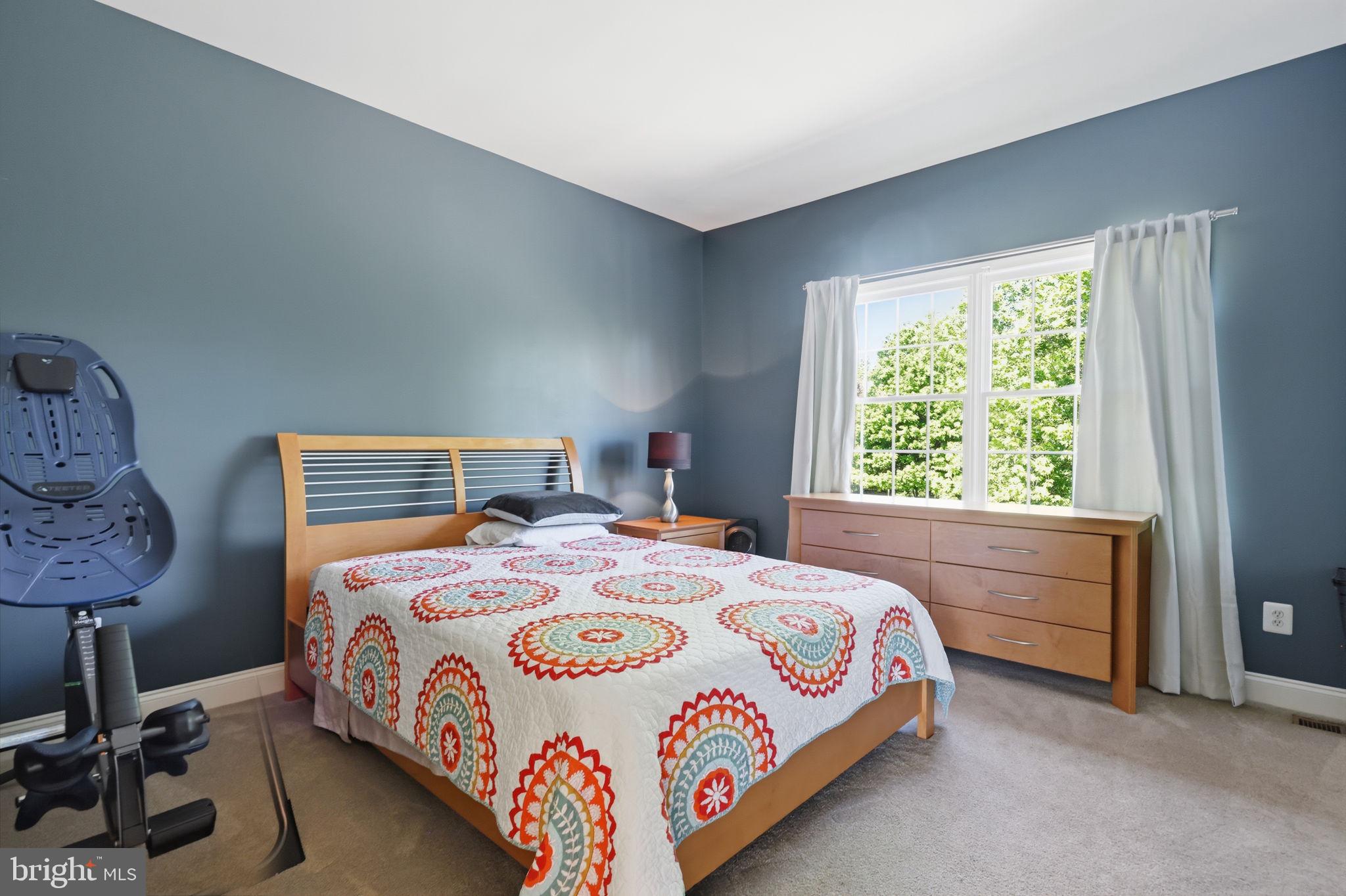 MEADOW WOOD - Residential